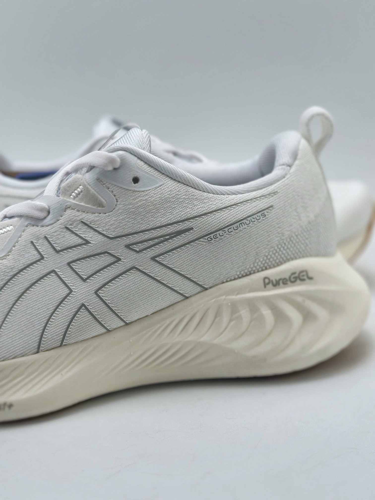 170 亚瑟士/Asics Gel-Cumulus 25 日本专业跑鞋品牌 1011B621-102