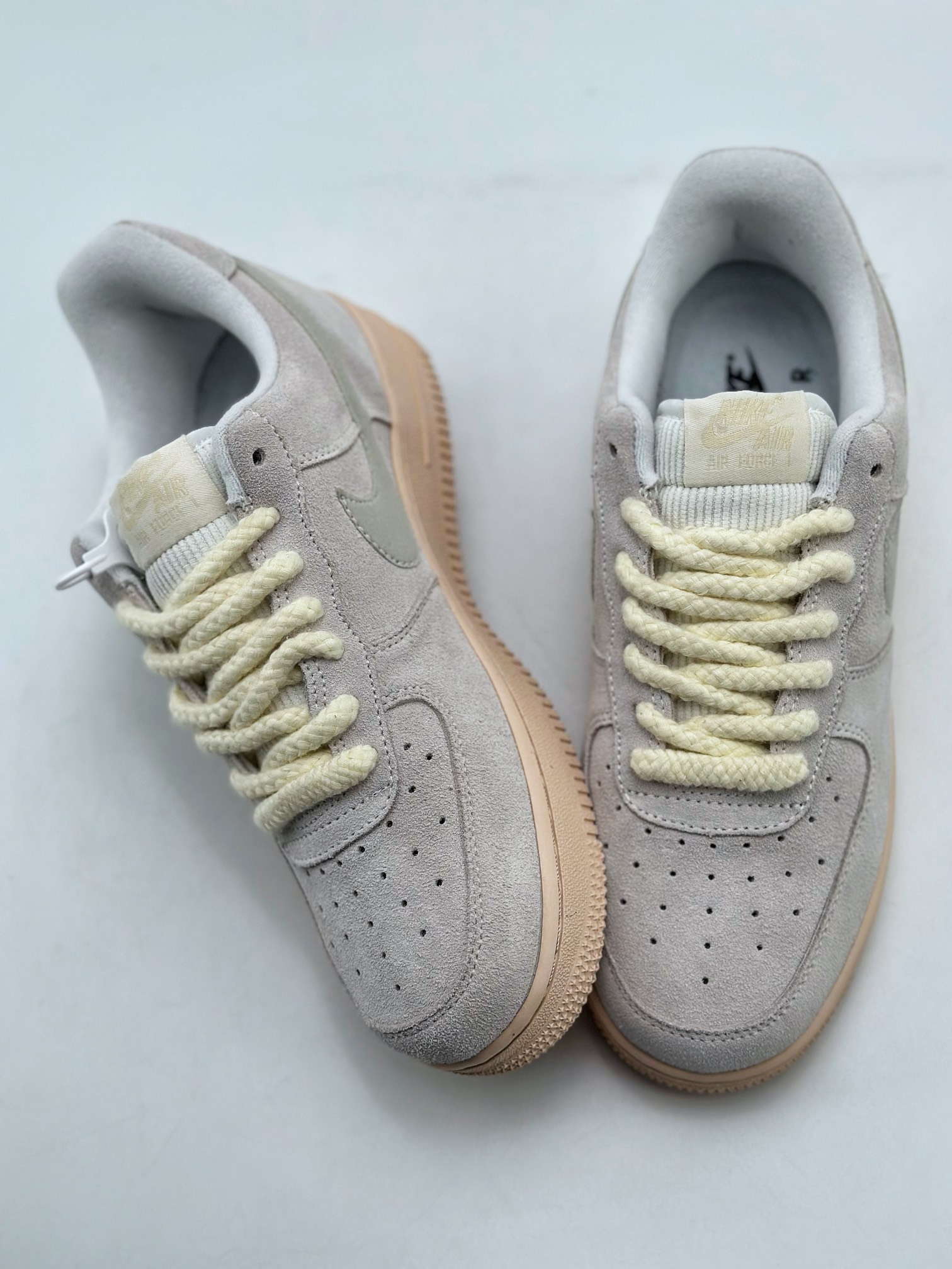 NikeAirForce1Low07麻绳藕粉原楦头原纸板打造纯正低帮空军版型专注外贸渠道全掌内置蜂窝气垫