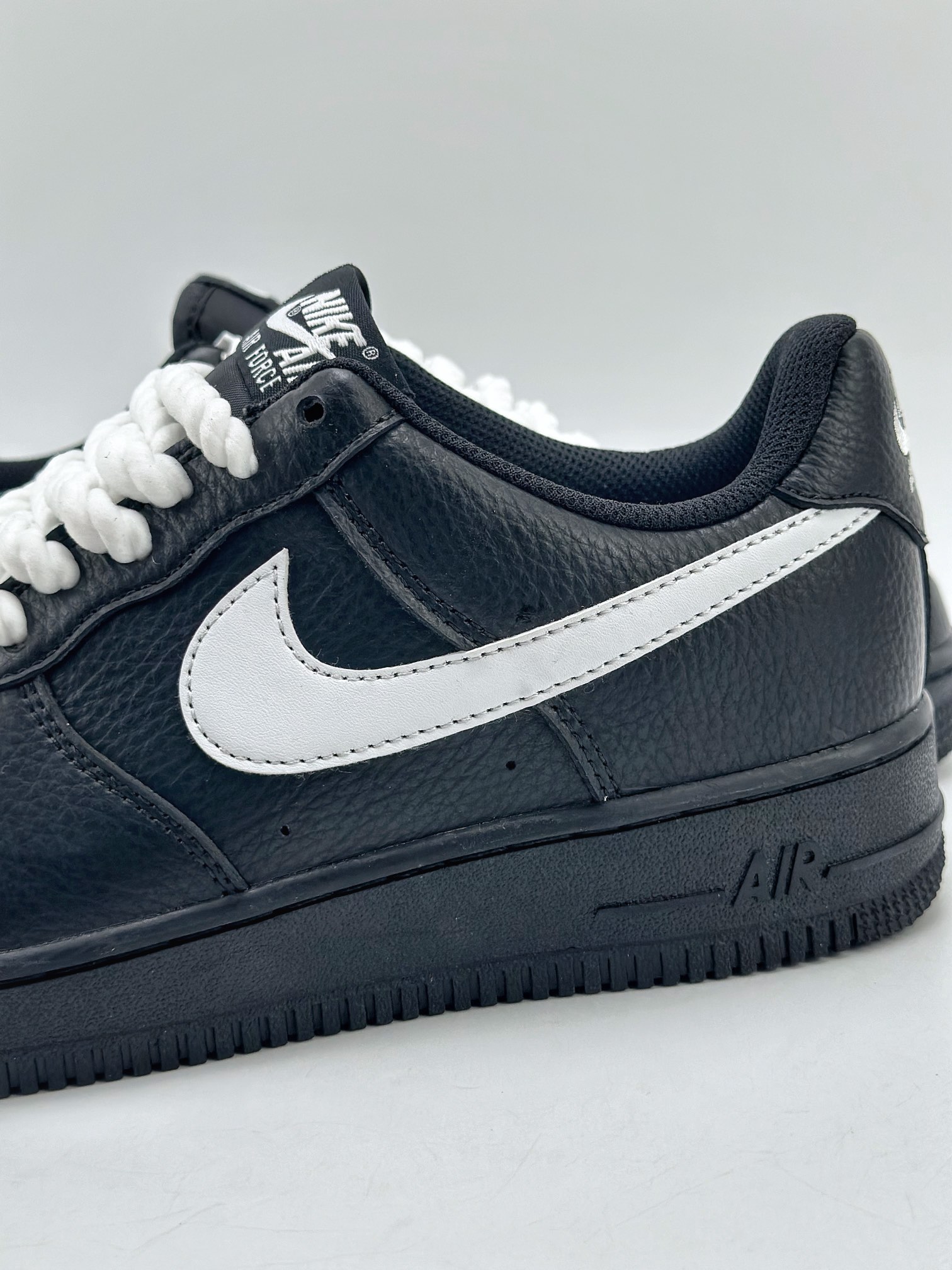 220 Nike Air Force 1 Low 07 黑武士麻绳