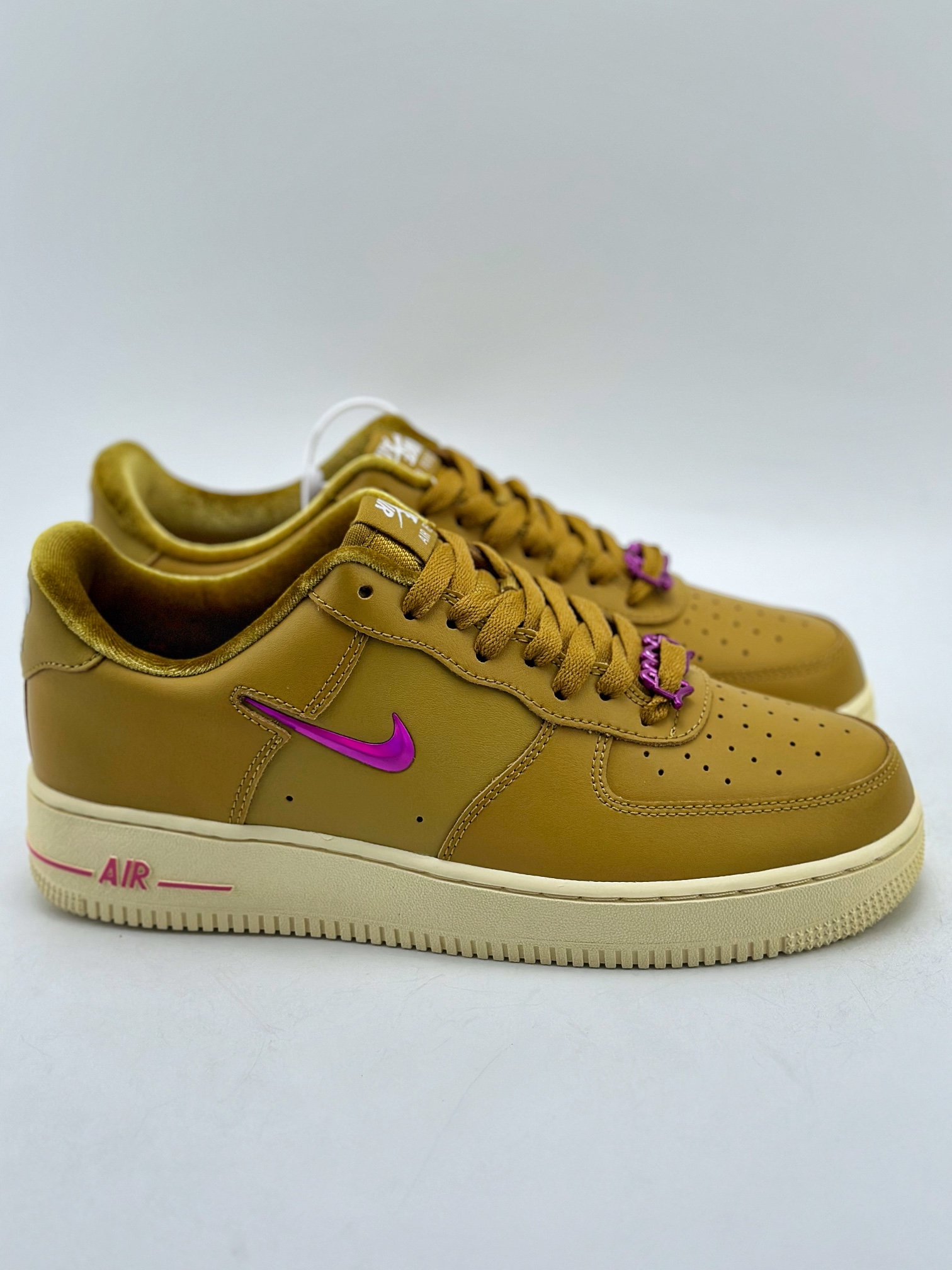 NikeAirForce1Low07棕黄小紫勾原楦头原纸板打造纯正低帮空军版型专注外贸渠道全掌内置蜂窝气