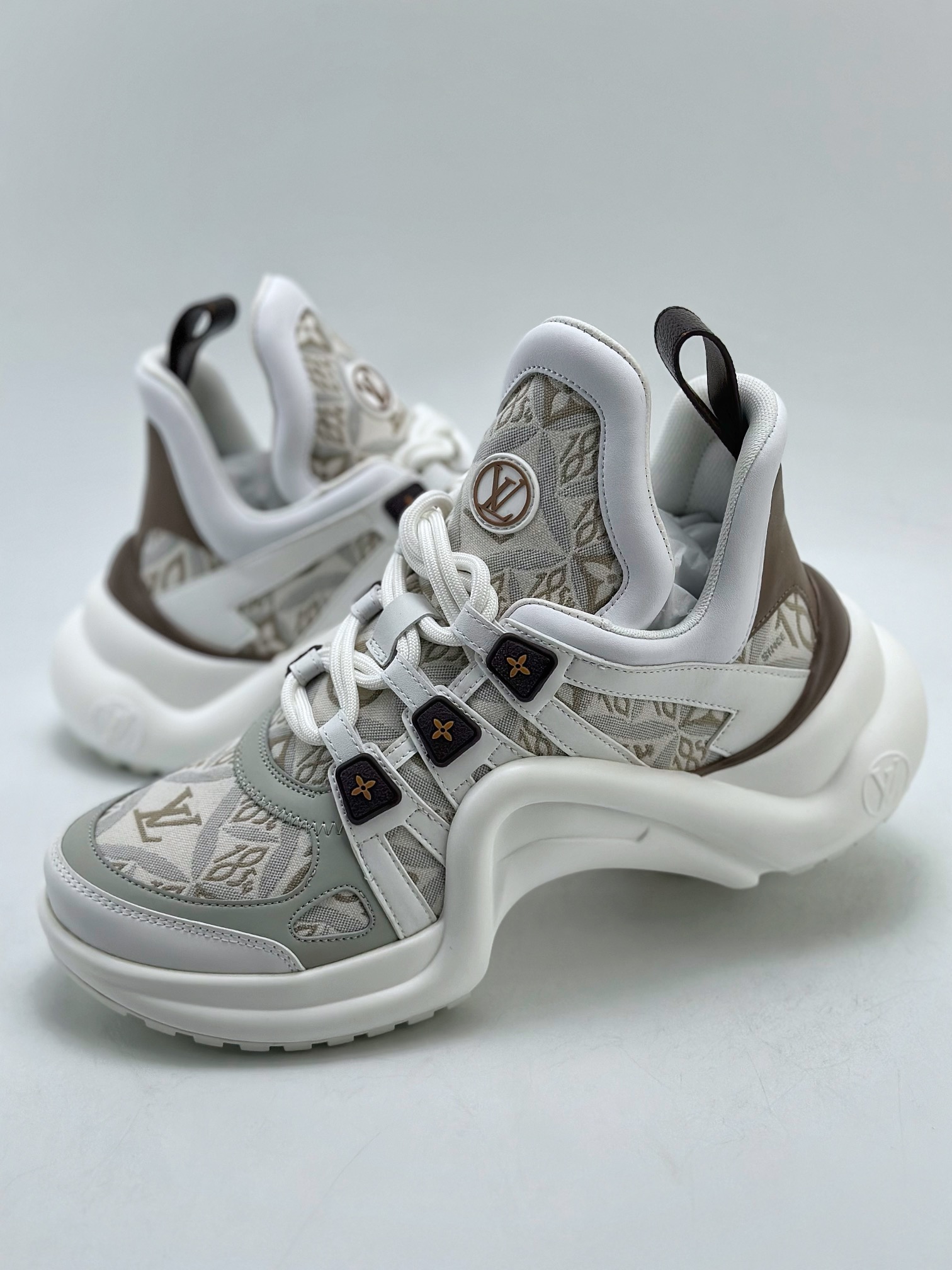 550 Louis Vuitton Archlight Sneakers LV Archlight 老爹鞋