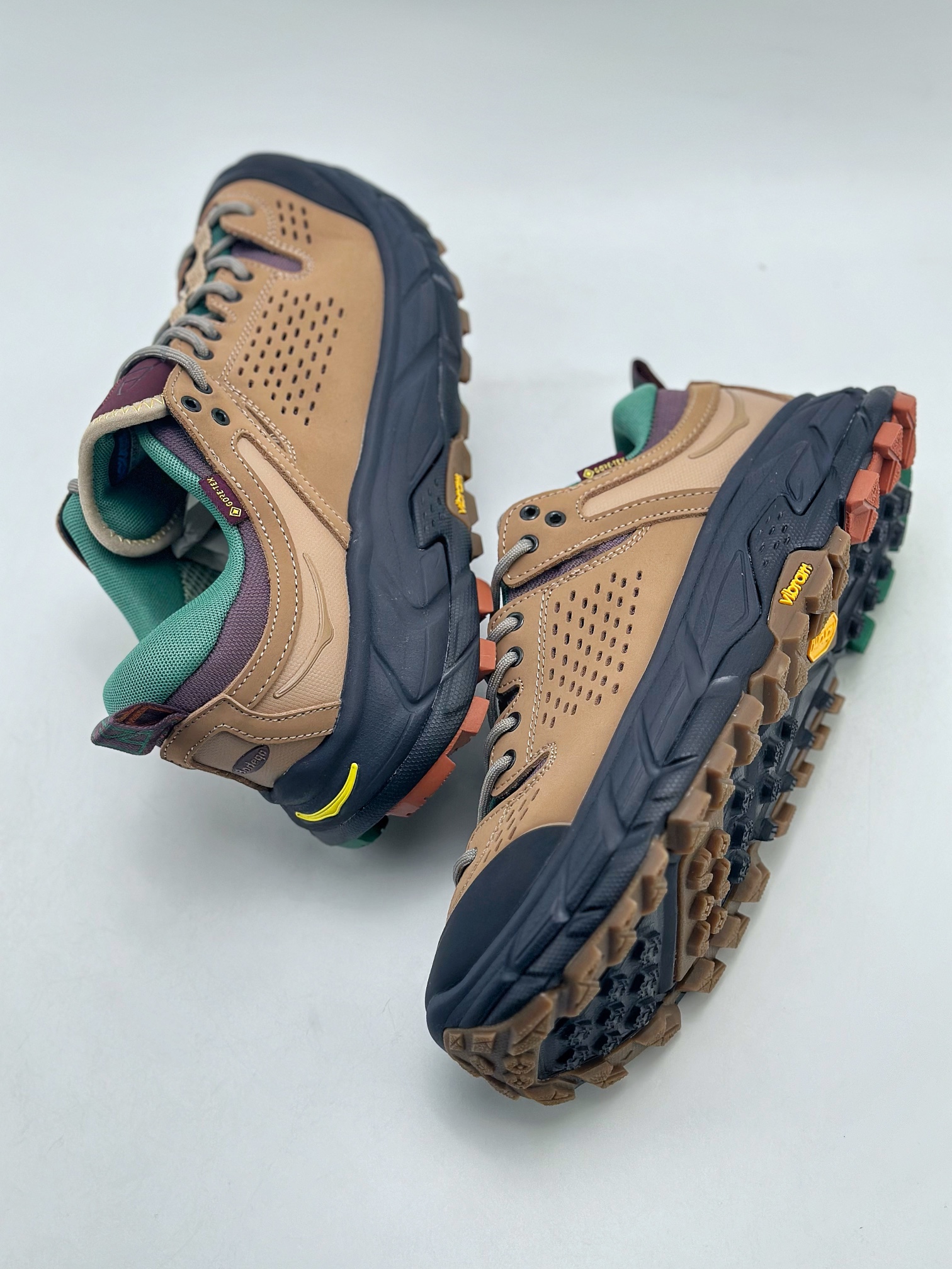 280 HOKA x Bodega ONE ONE Tor Ultra Low Gore-Tex 托亚系列增强版低帮厚底轻量坦克户外登山运动鞋 1145771/NBYL