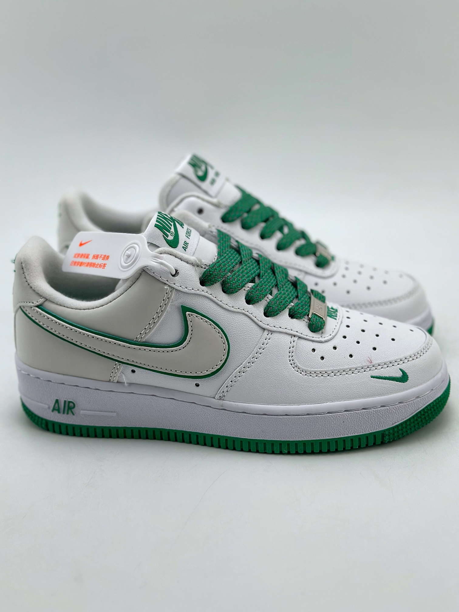 NikeAirForce1Low07白绿原楦头原纸板打造纯正低帮空军版型专注外贸渠道全掌内置蜂窝气垫原盒