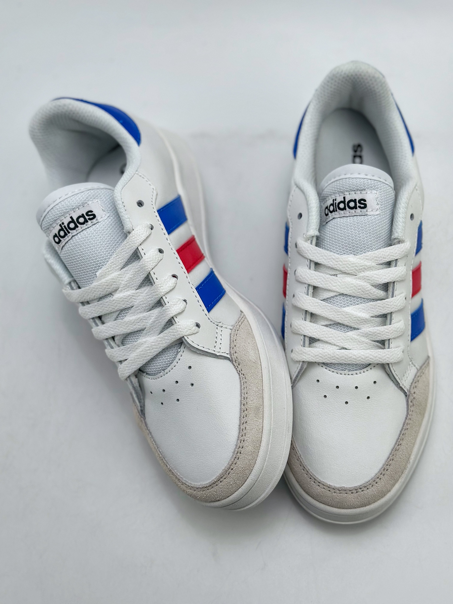 Adidas neo Breaknet white, blue and red AD classic retro sneakers GX4196