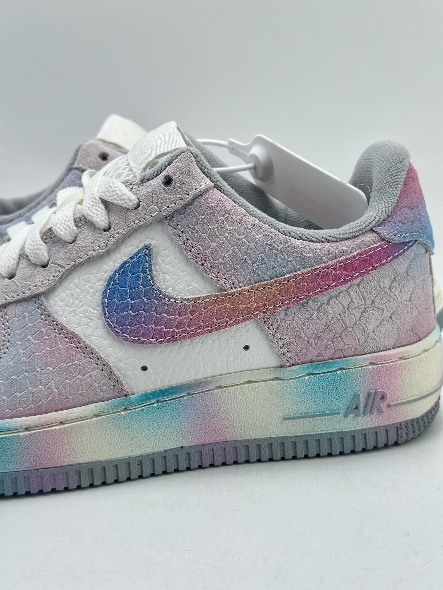 NikeAirForce1Low07灵龙棉花糖国风粉蓝紫原楦头原纸板打造纯正低帮空军版型专注外贸渠道全掌