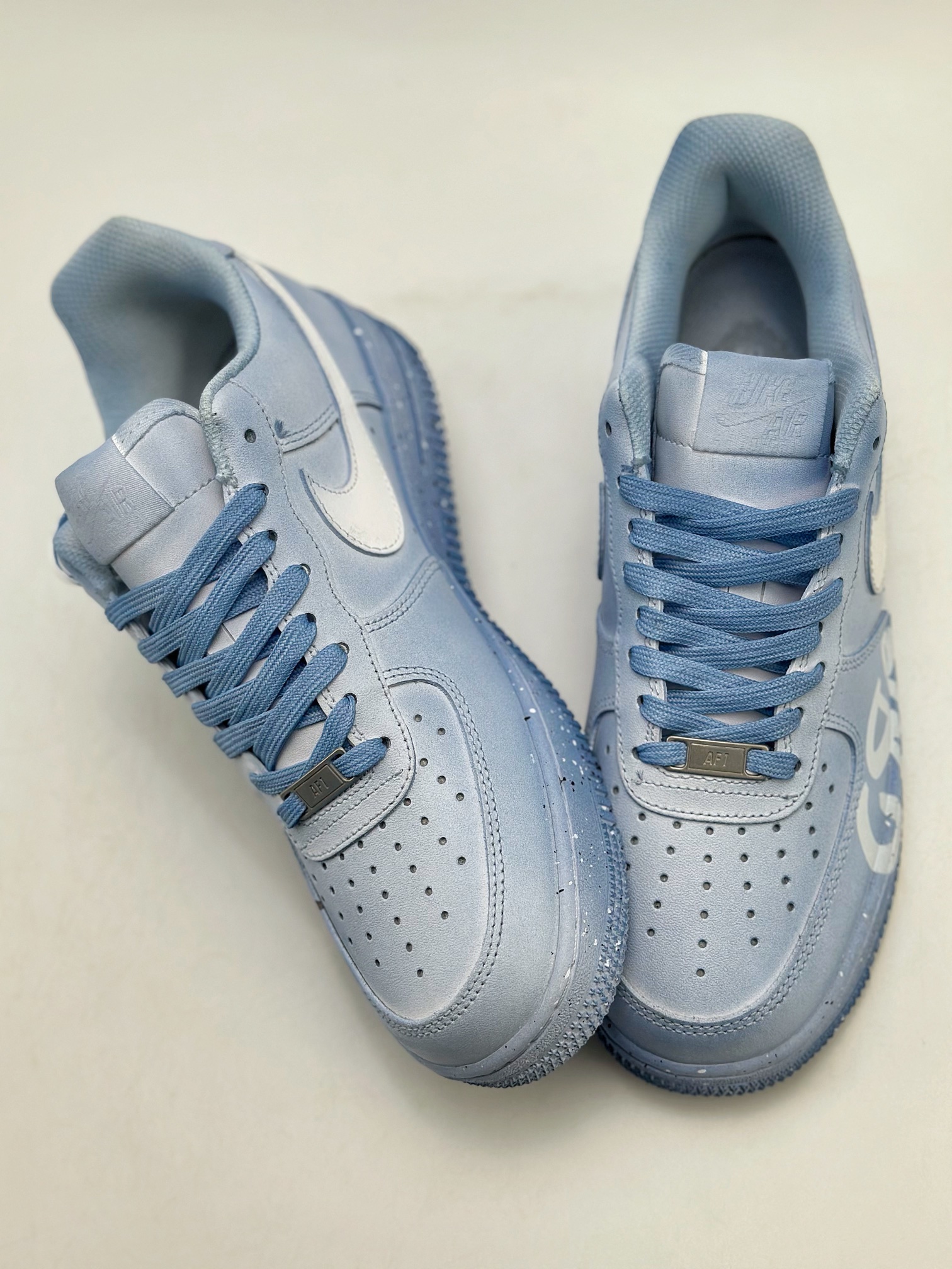 NikeAirForce1Low07bigniu暴风雪废土做旧风原楦头原纸板打造纯正低帮空军版型专注外贸