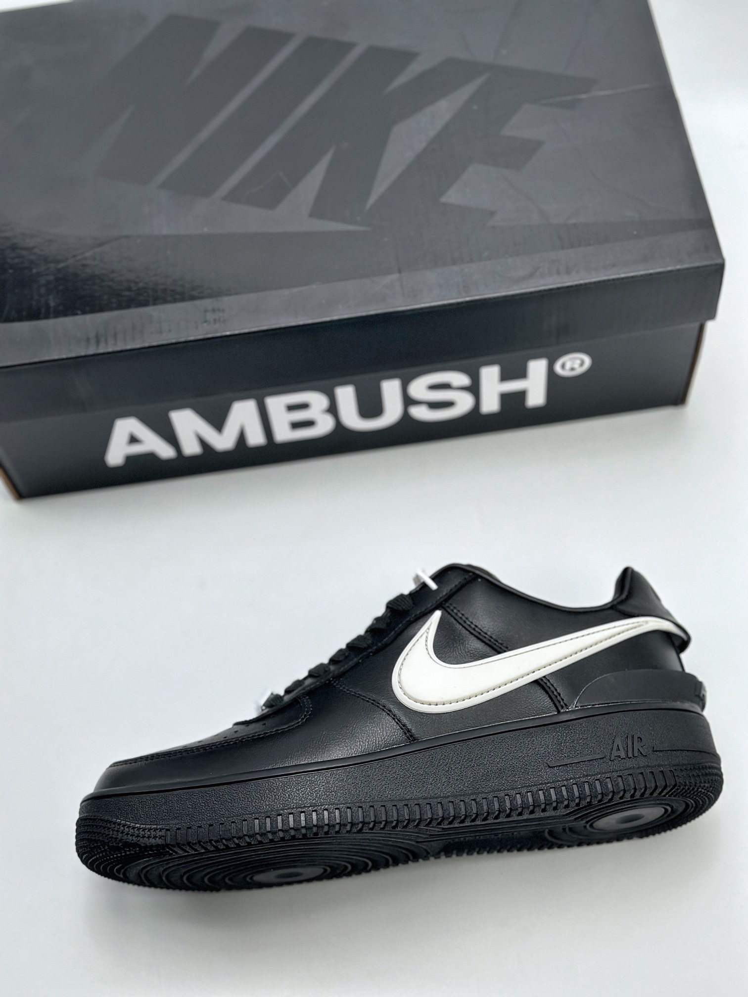 260 Nike Air Force 1 Low 07 x AMBUSH 联名大勾 DV3464-001