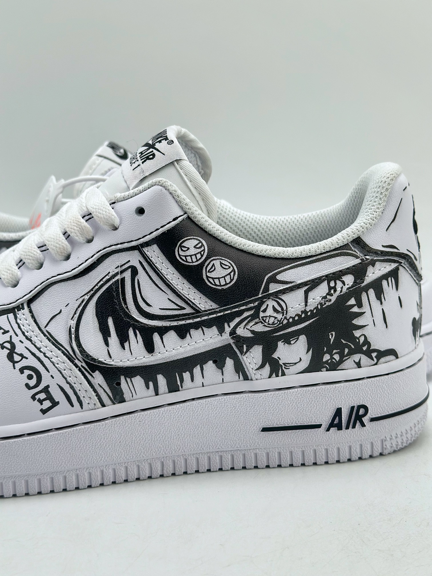 260 Nike Air Force 1 Low 07 海贼王漫画涂鸦 CW2288-301