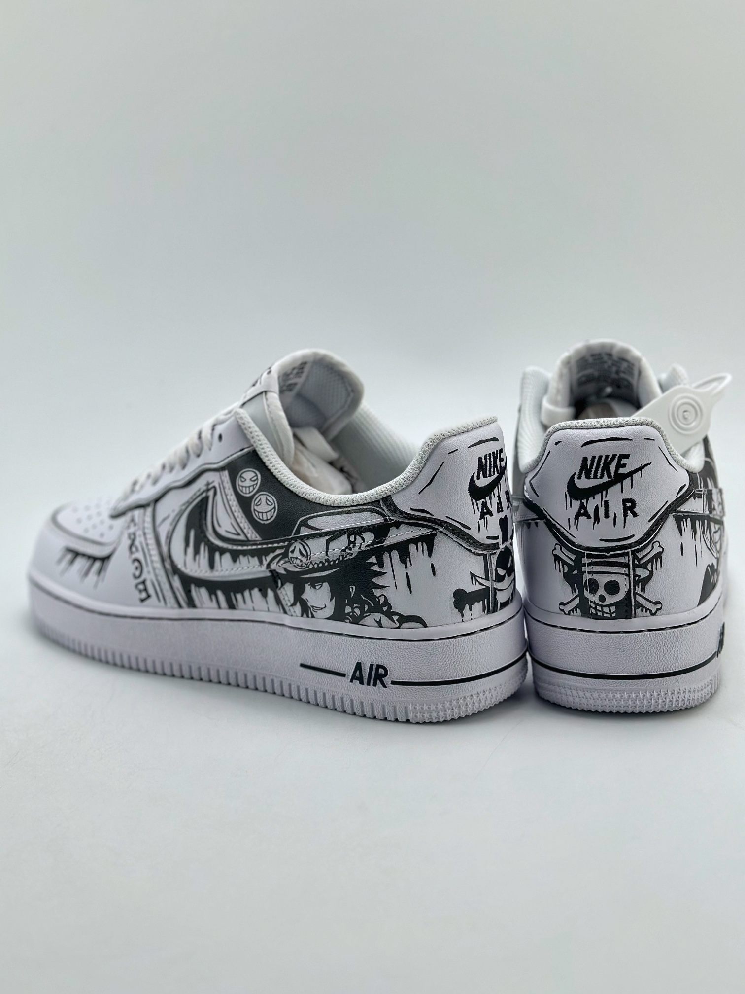 260 Nike Air Force 1 Low 07 海贼王漫画涂鸦 CW2288-301