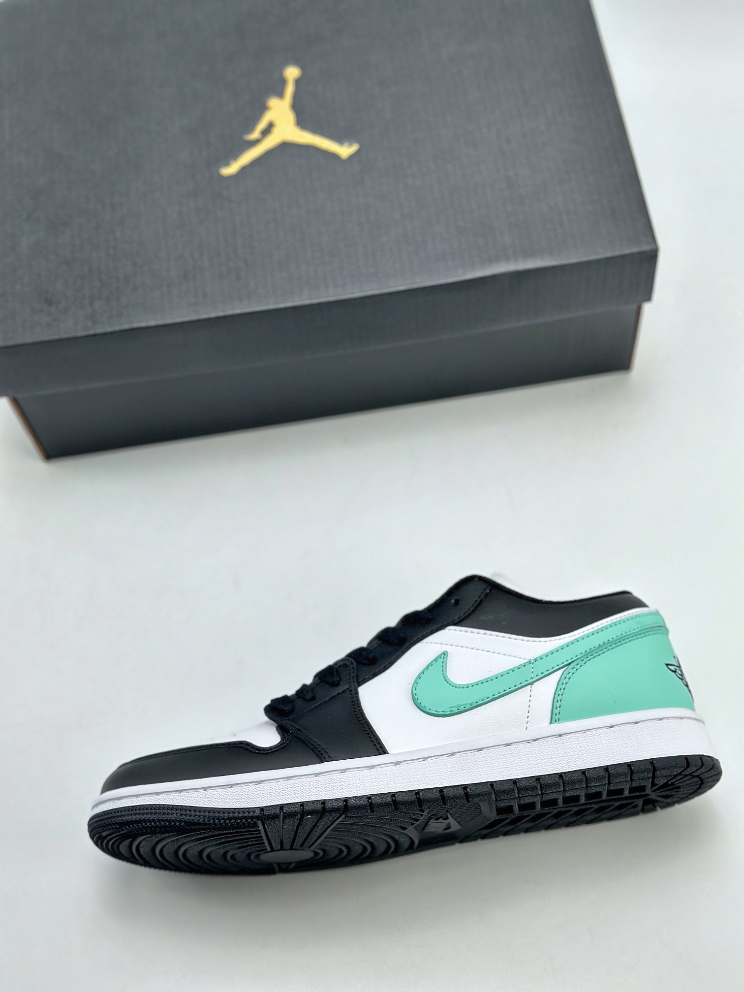 200 Air Jordan 1 Low 白薄荷绿  553558-131