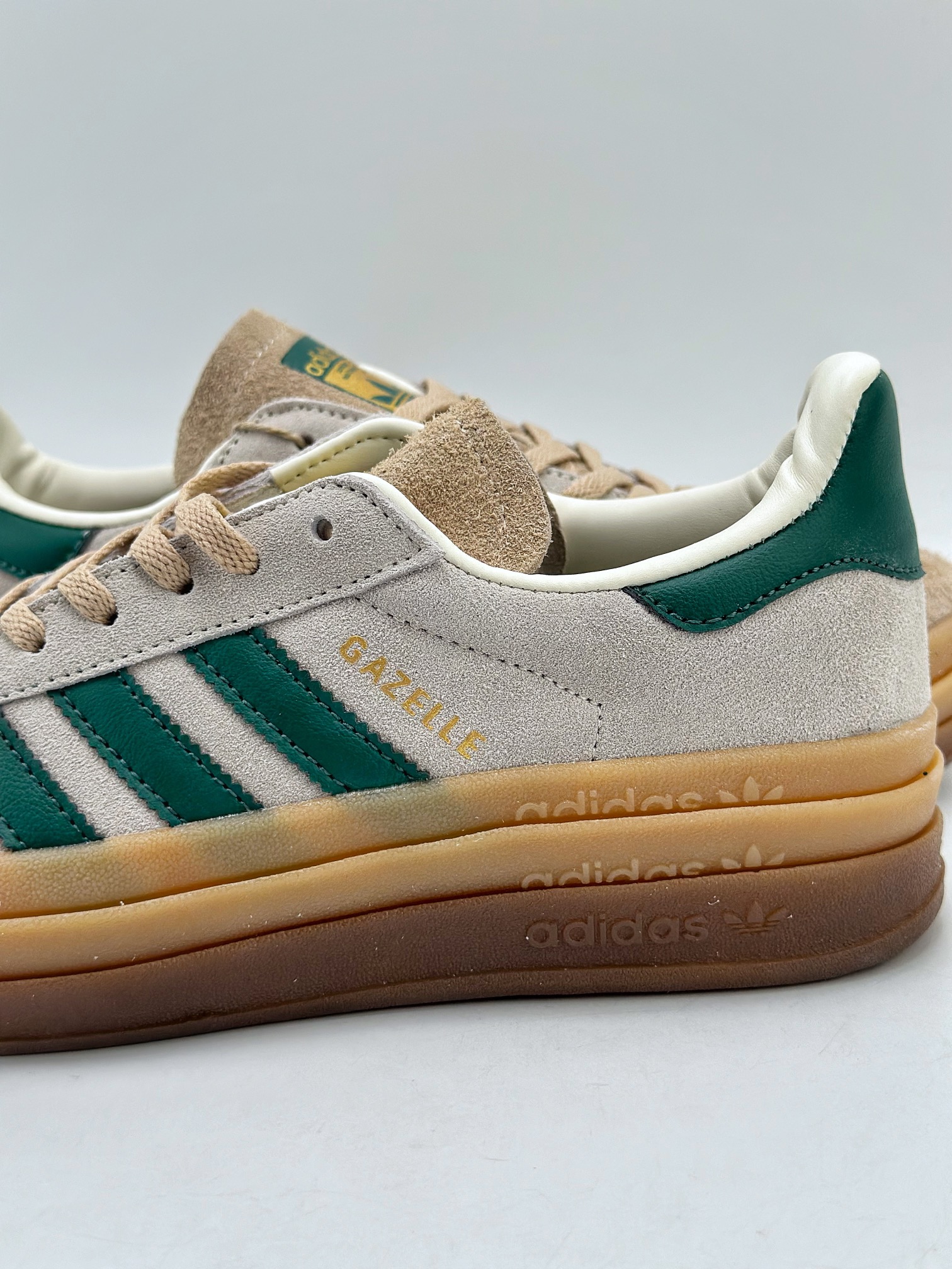 150 AD Originals Gazelle Bold 羚羊松糕鞋 樱花粉   ID7056