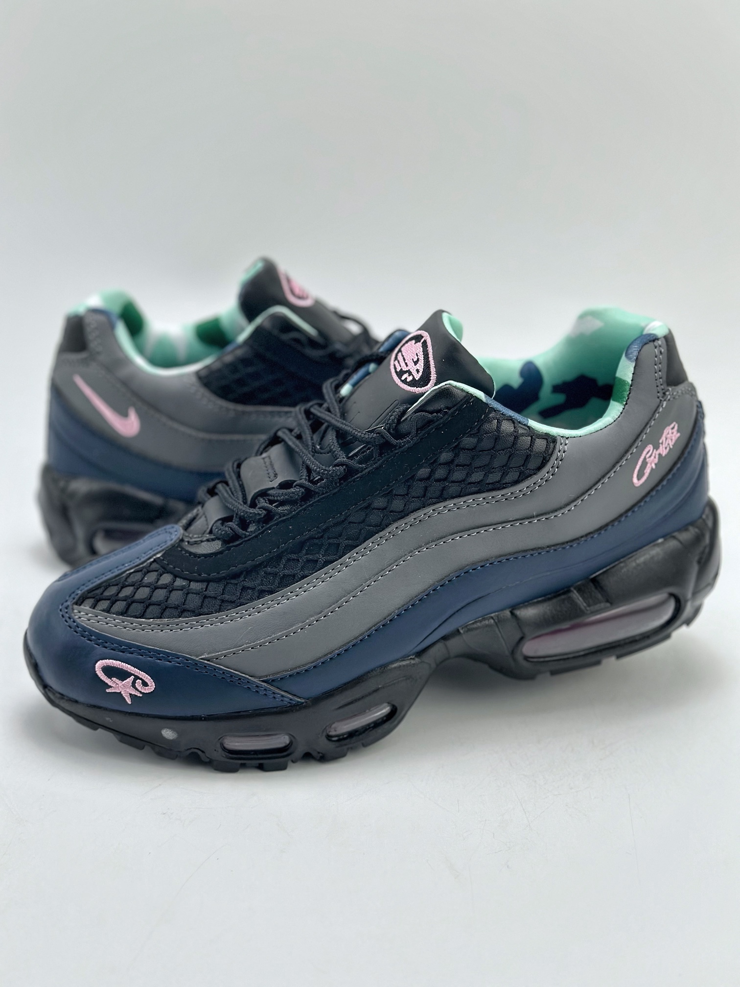 150 Nike Air Max 95 复古 FB2709-001