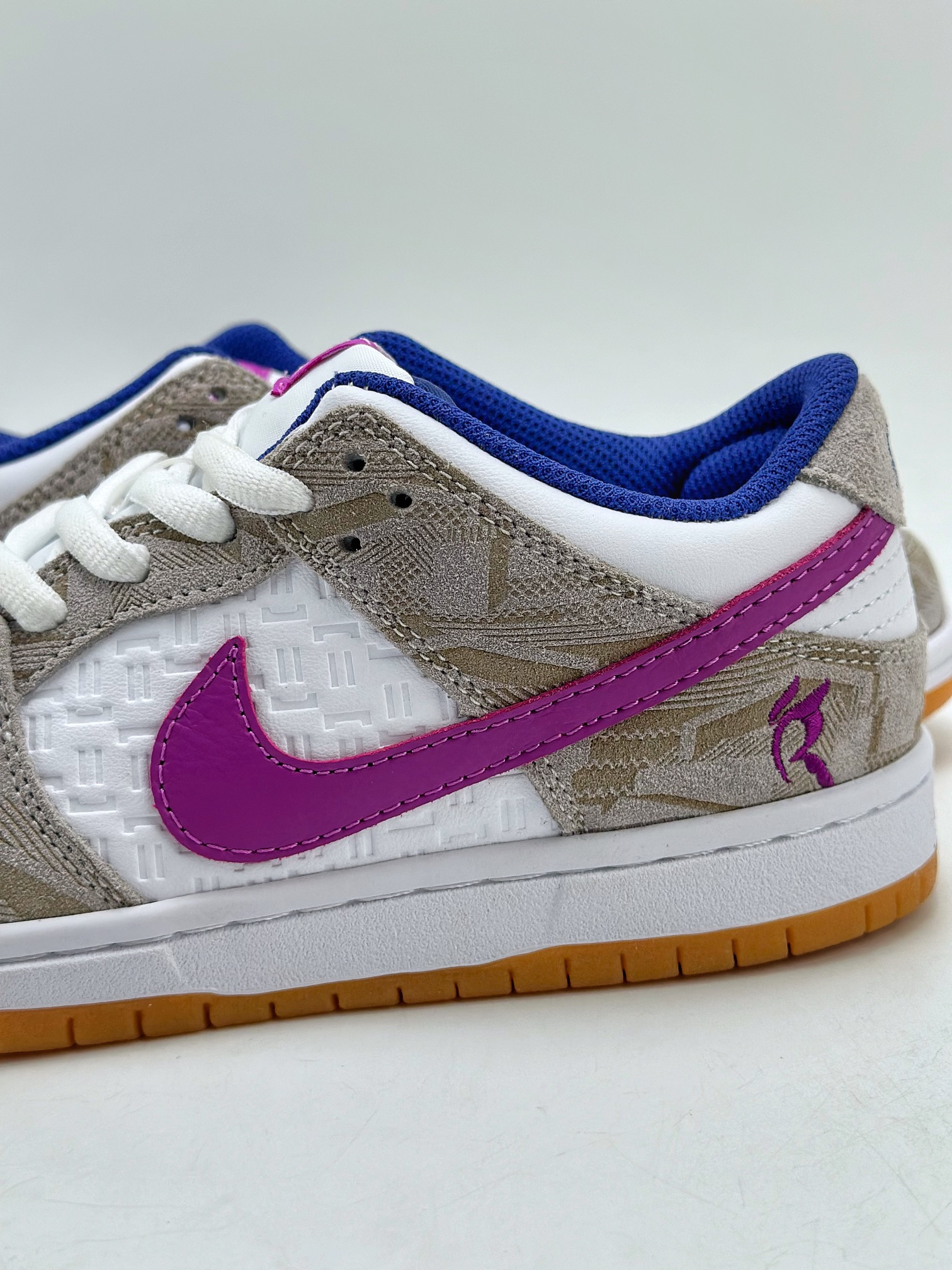 170 NIKE SB Dunk Low x Rayssa Leal 紫白 FZ5251-001