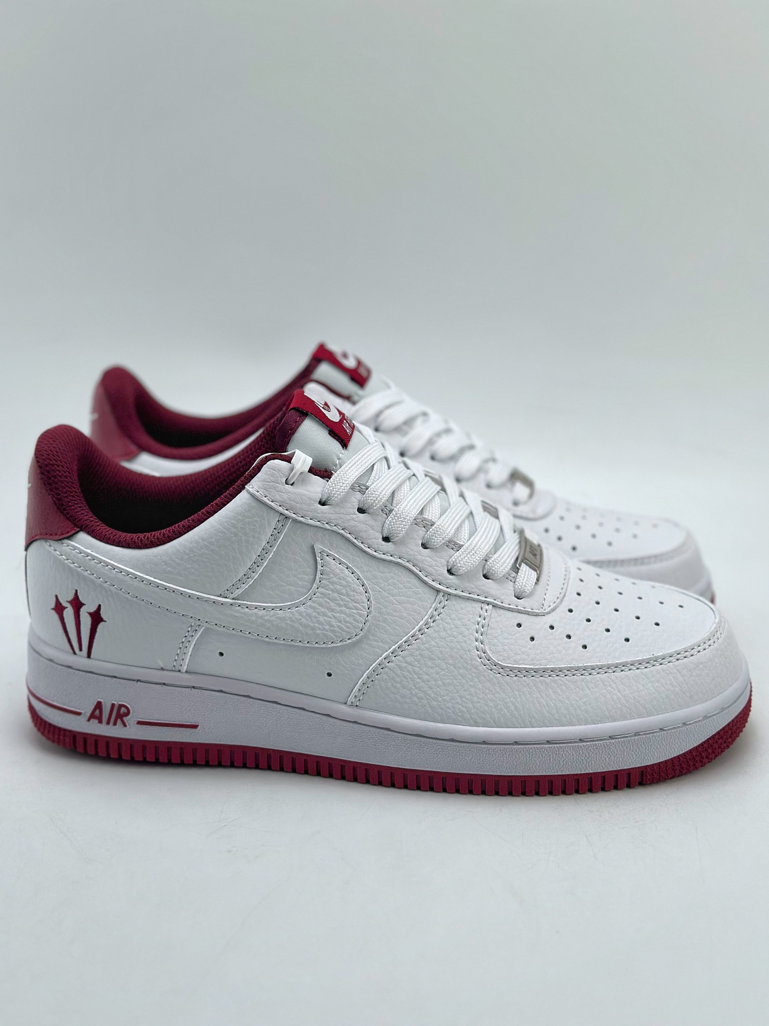 220 Nike Air Force 1 Low 07 白酒红