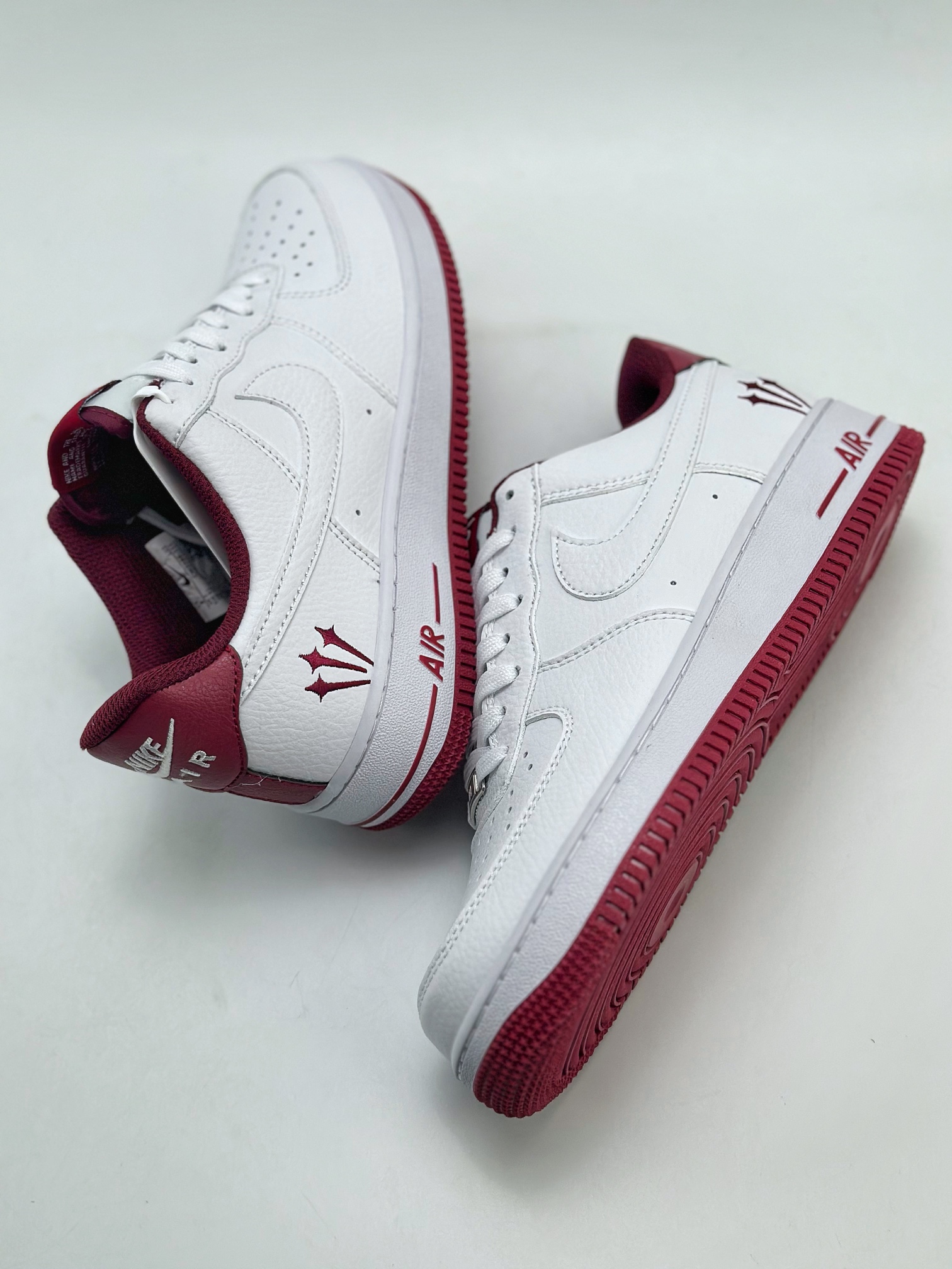 220 Nike Air Force 1 Low 07 白酒红