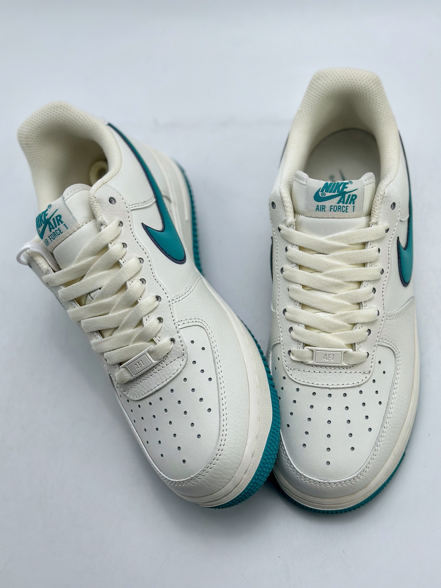 200 Nike Air Force 1 Low 07 机甲白绿 KK1256-659