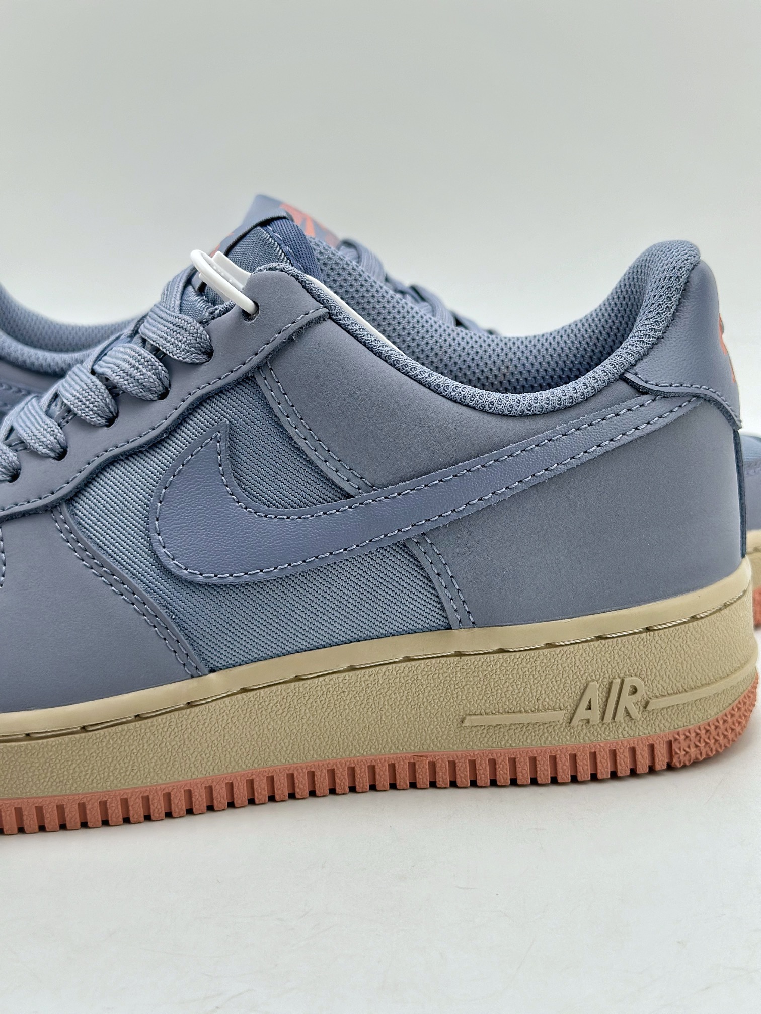 200 Nike Air Force 1 Low 07 Premium "Ashen Slate" 灰蓝 FB8876-400