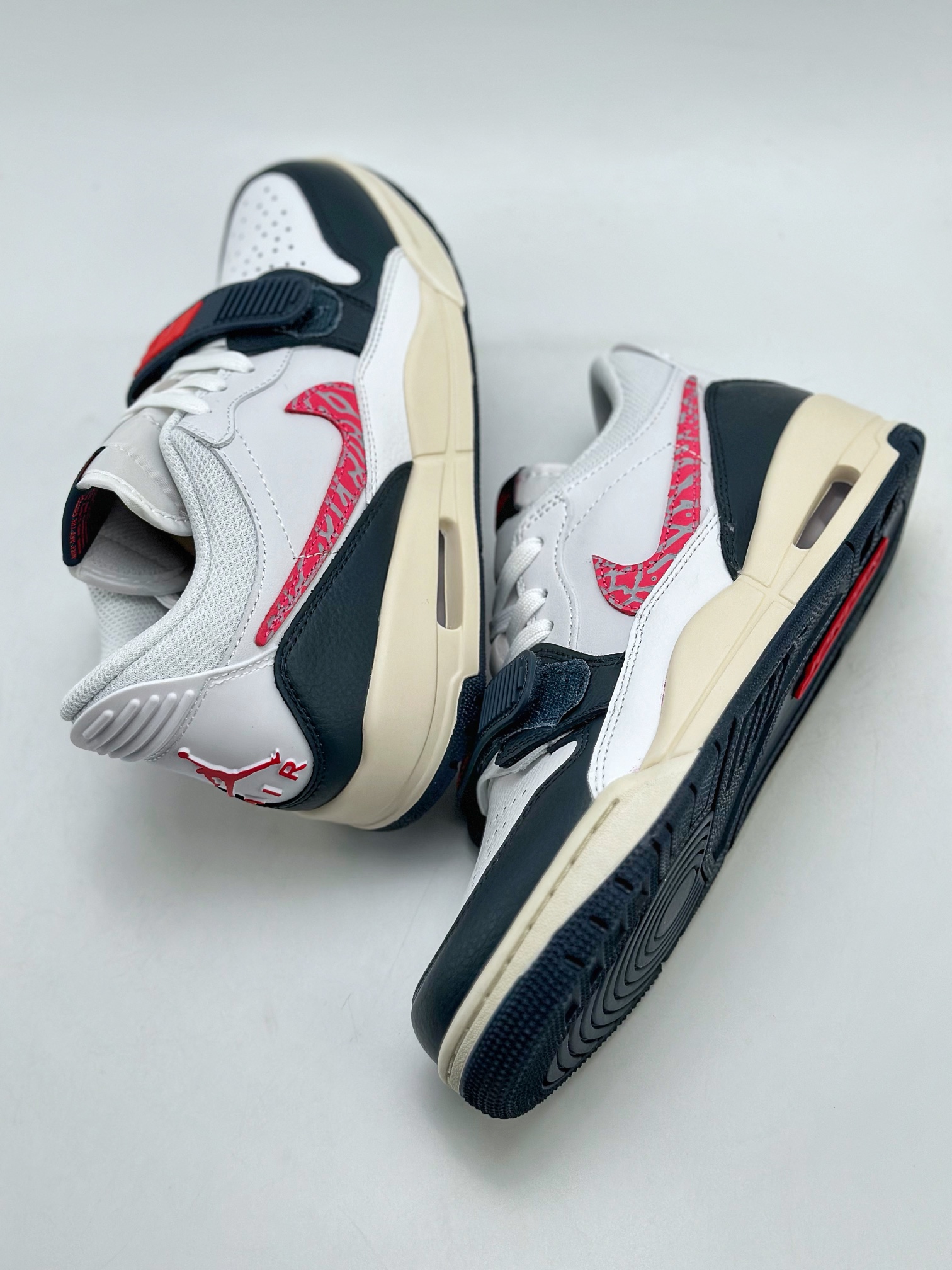 260 Nike Air Jordan Legacy 312 Low 乔丹最强三合一混合版 CD9054-146