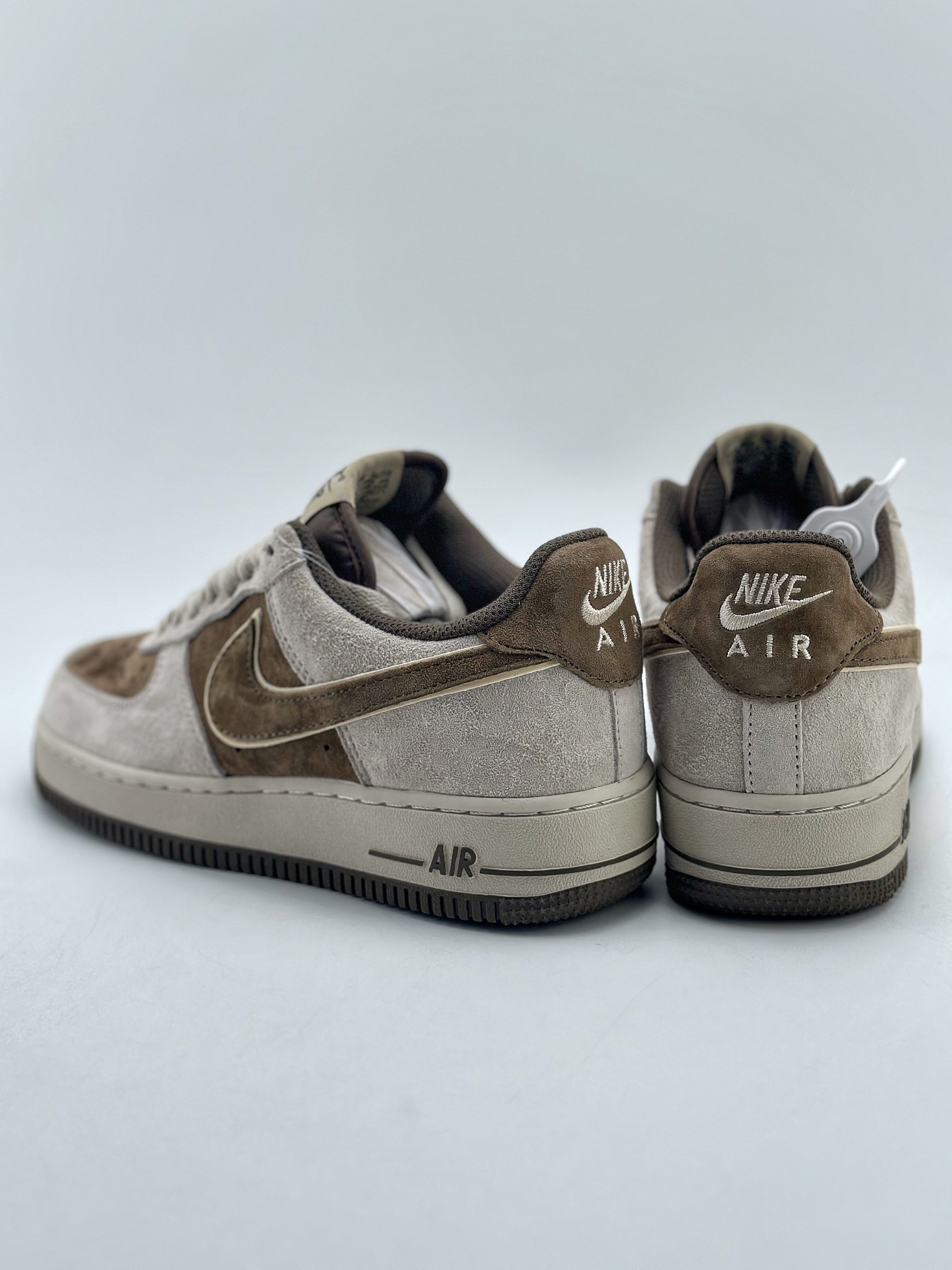 260 Nike Air Force 1 Low 07 路飞 灰棕 XT7138-107