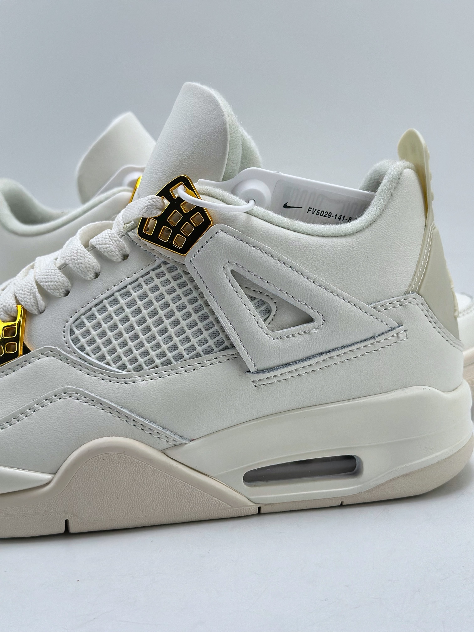 200 Air Jordan 4 Retro ”Metallic Gold” 白金 FV5029-141