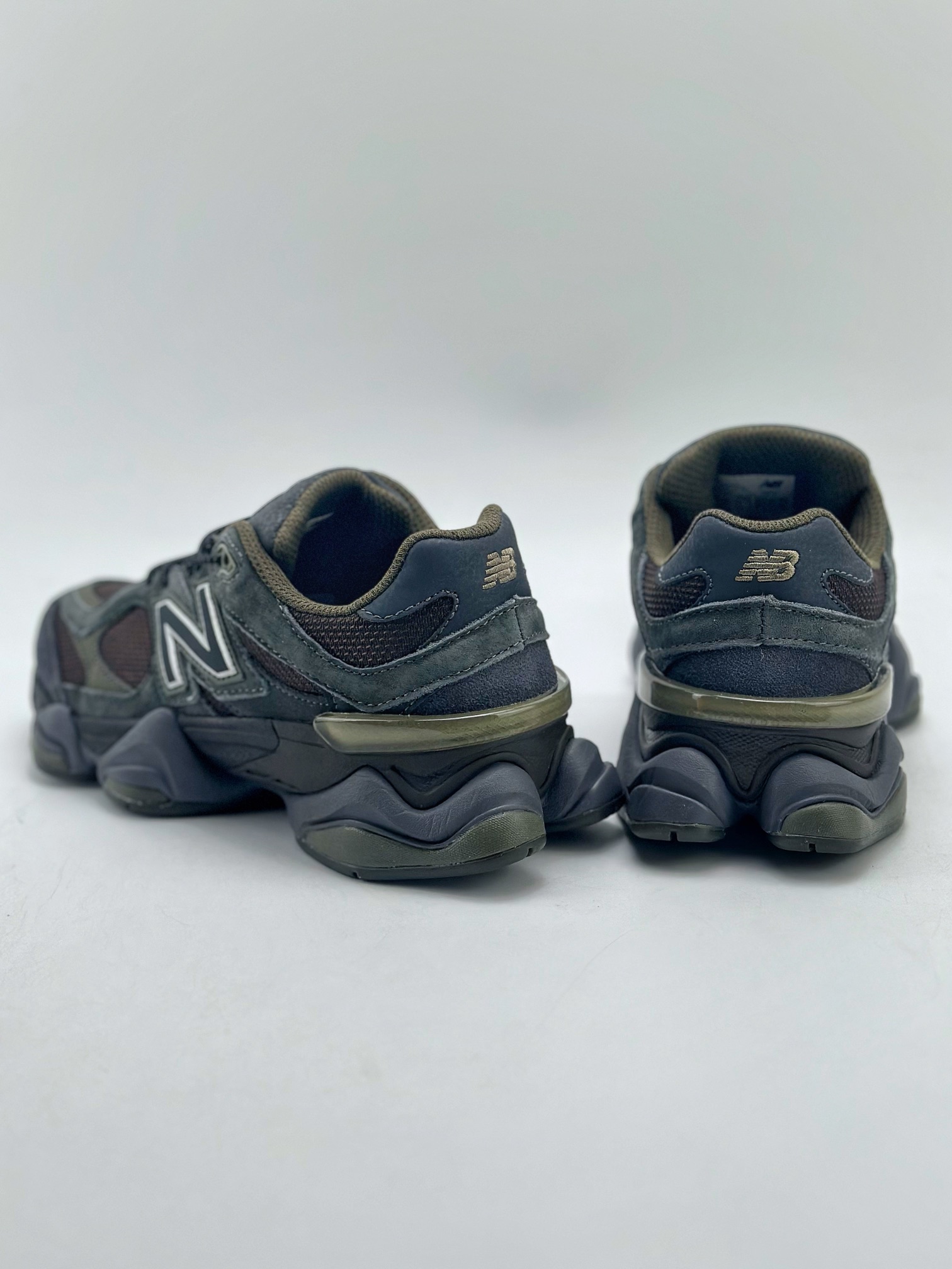 220 Joe Freshgoods x New Balance 版本 NB9060 联名款 复古休闲运动慢跑鞋 U9060PH