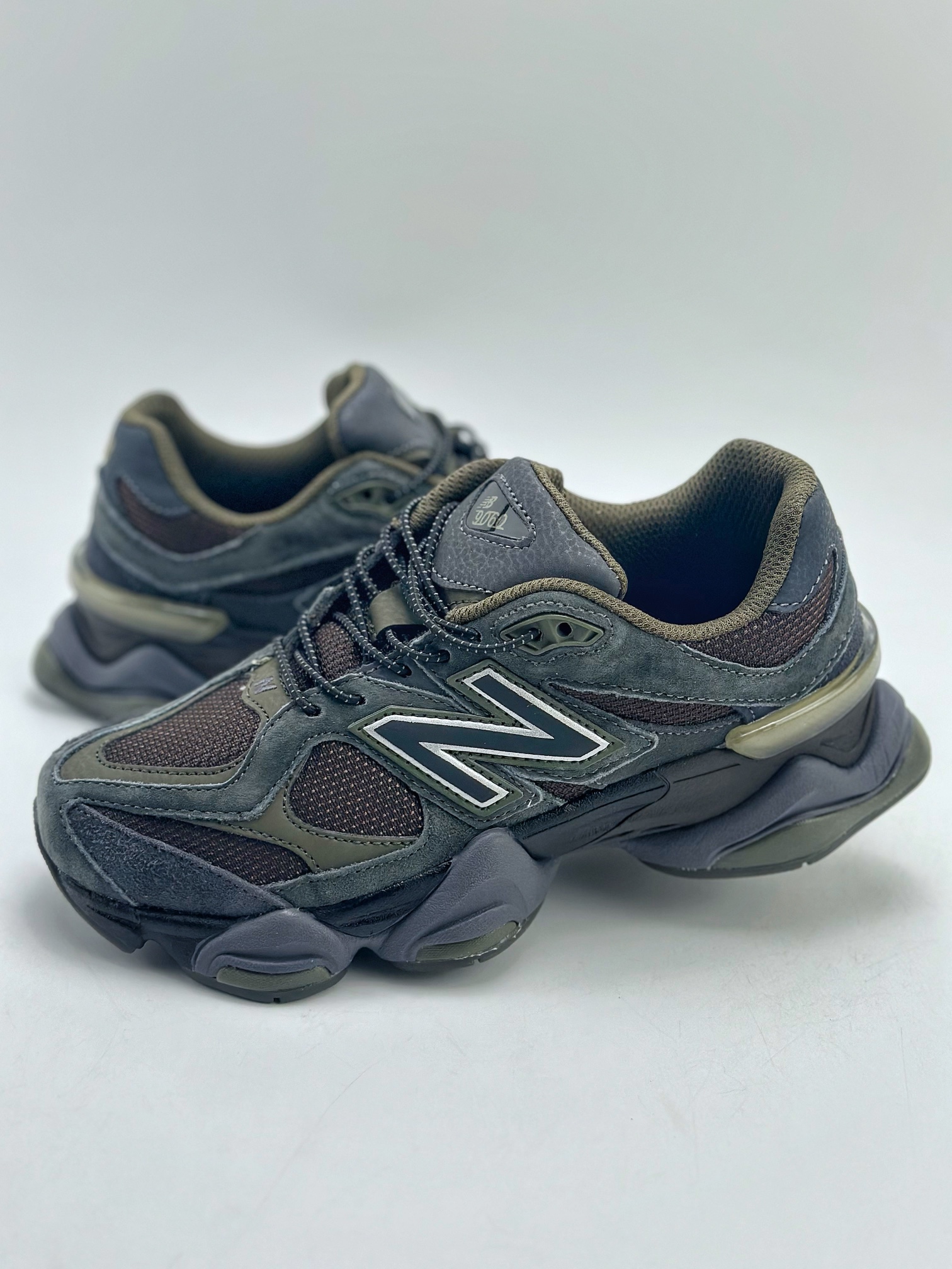 220 Joe Freshgoods x New Balance 版本 NB9060 联名款 复古休闲运动慢跑鞋 U9060PH