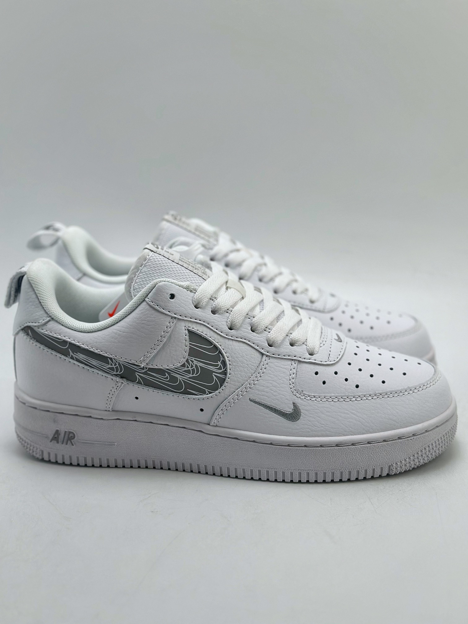 220 Nike Air Force 1 Low 07 小双钩 FB8971-300