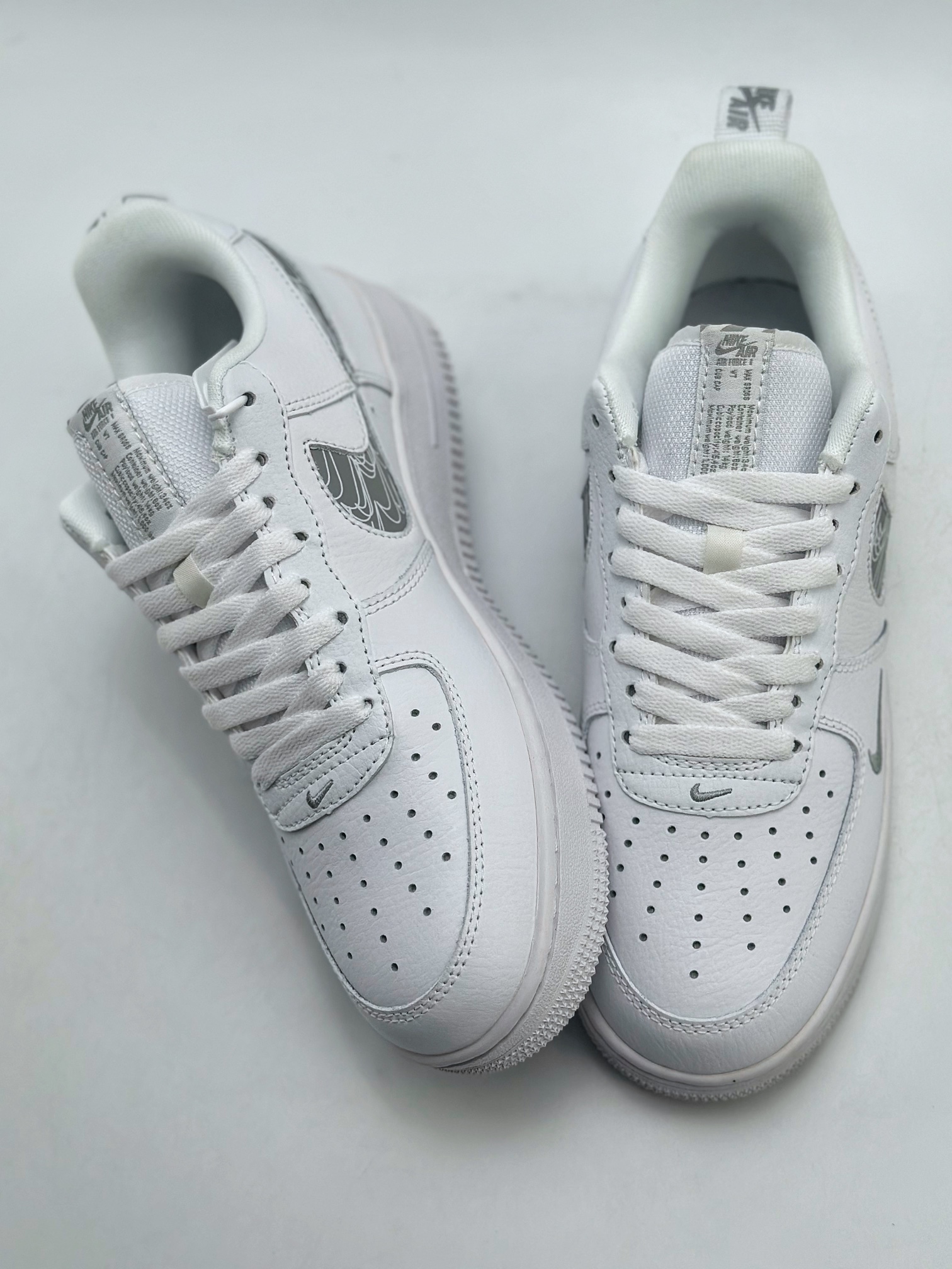 220 Nike Air Force 1 Low 07 小双钩 FB8971-300