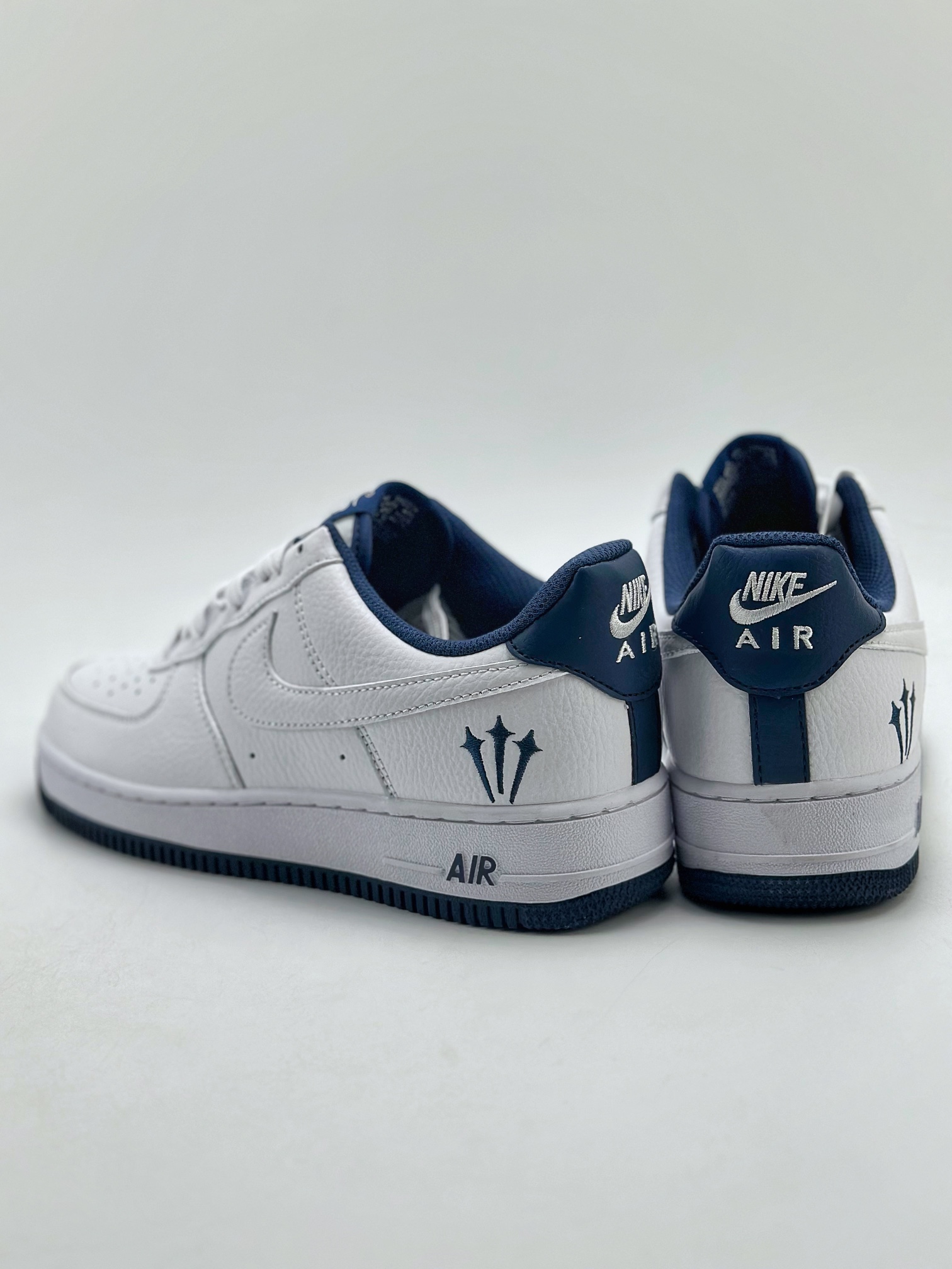 220 Nike Air Force 1 Low 07 白深蓝