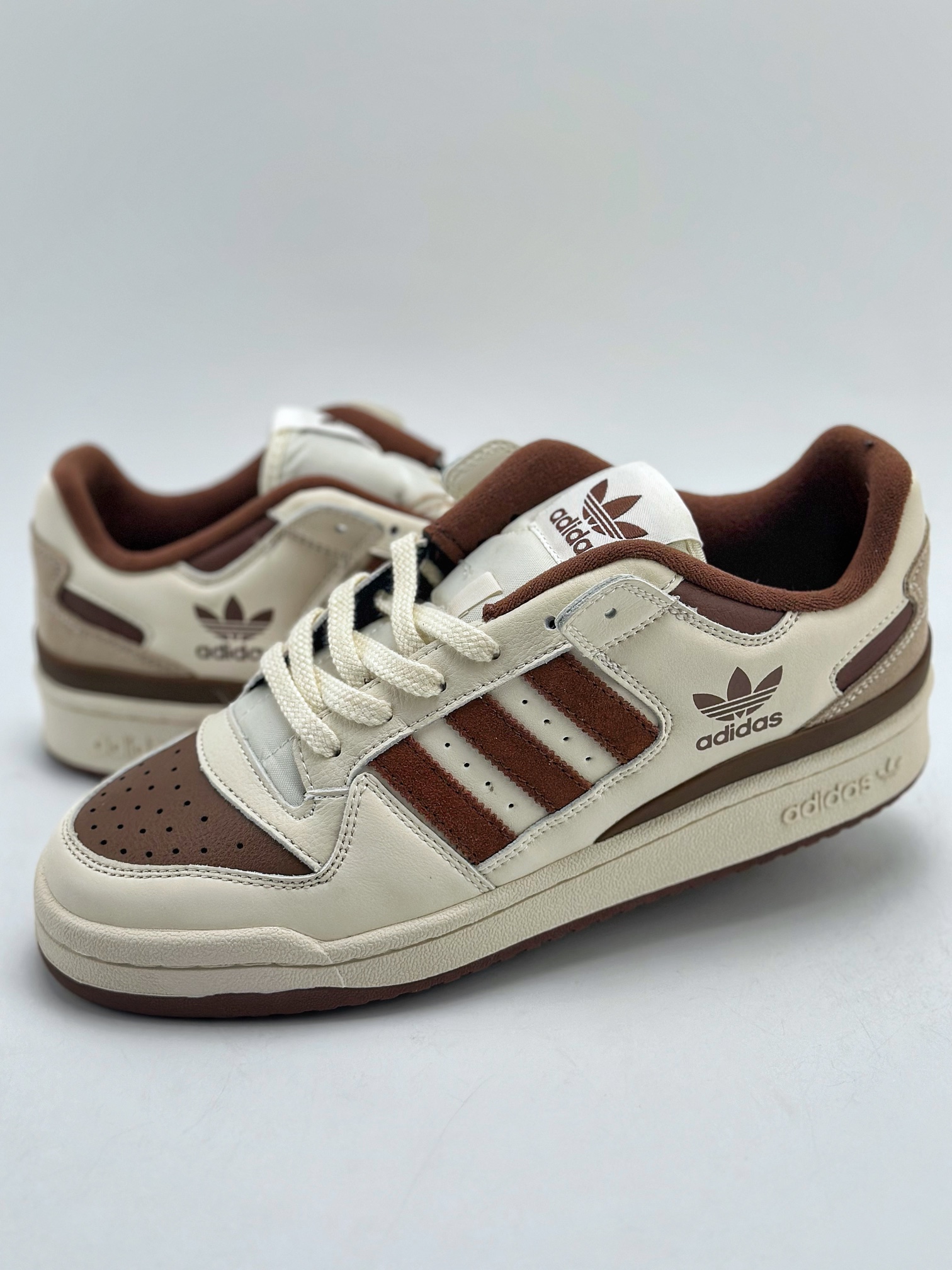 220 海外渠道版  原盒原标  Adidas Forum Low CL 三叶草低邦 IG39006