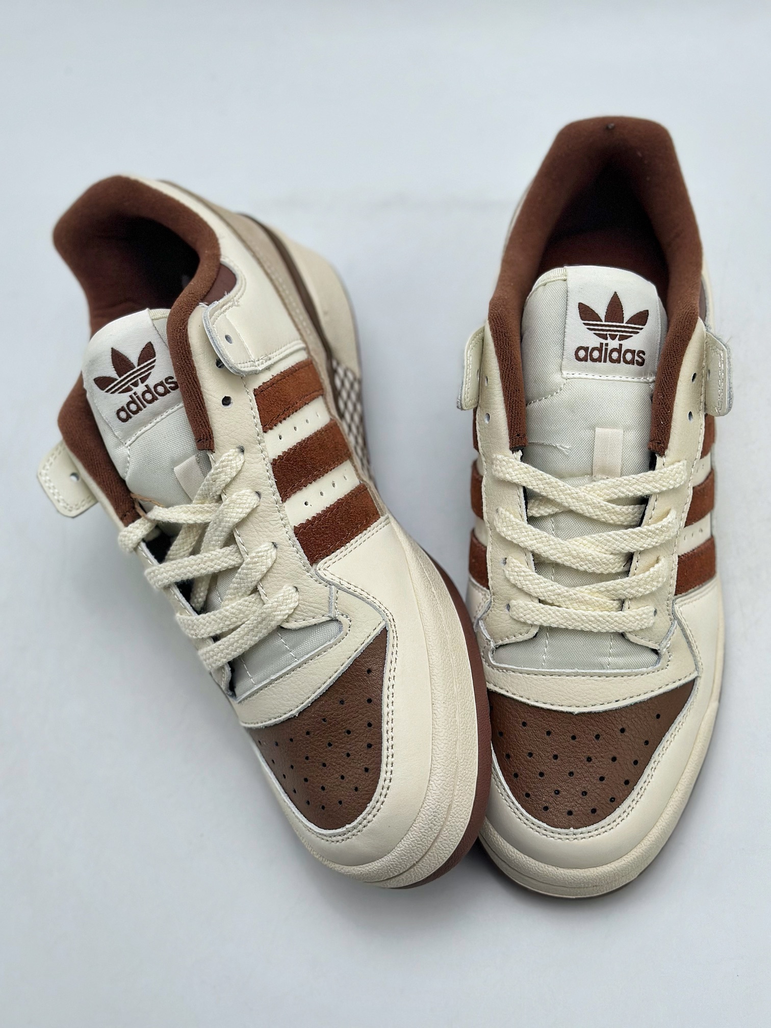 220 海外渠道版  原盒原标  Adidas Forum Low CL 三叶草低邦 IG39006