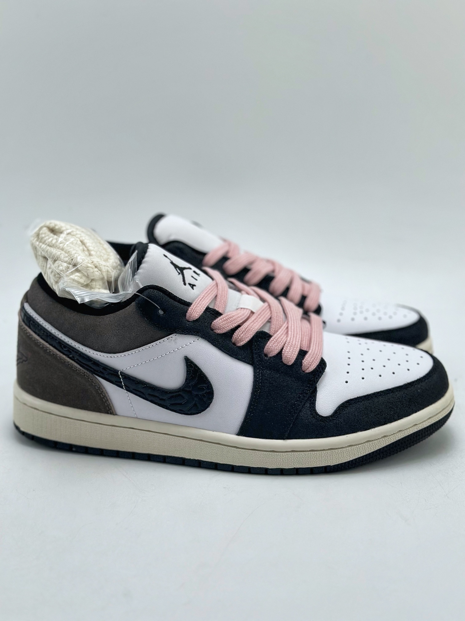 200 Air Jordan 1 Retro Low SE 黑棕摩卡 DZ4130-201