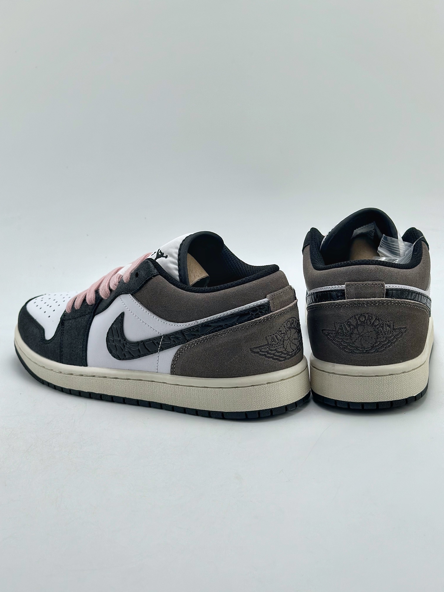 200 Air Jordan 1 Retro Low SE 黑棕摩卡 DZ4130-201