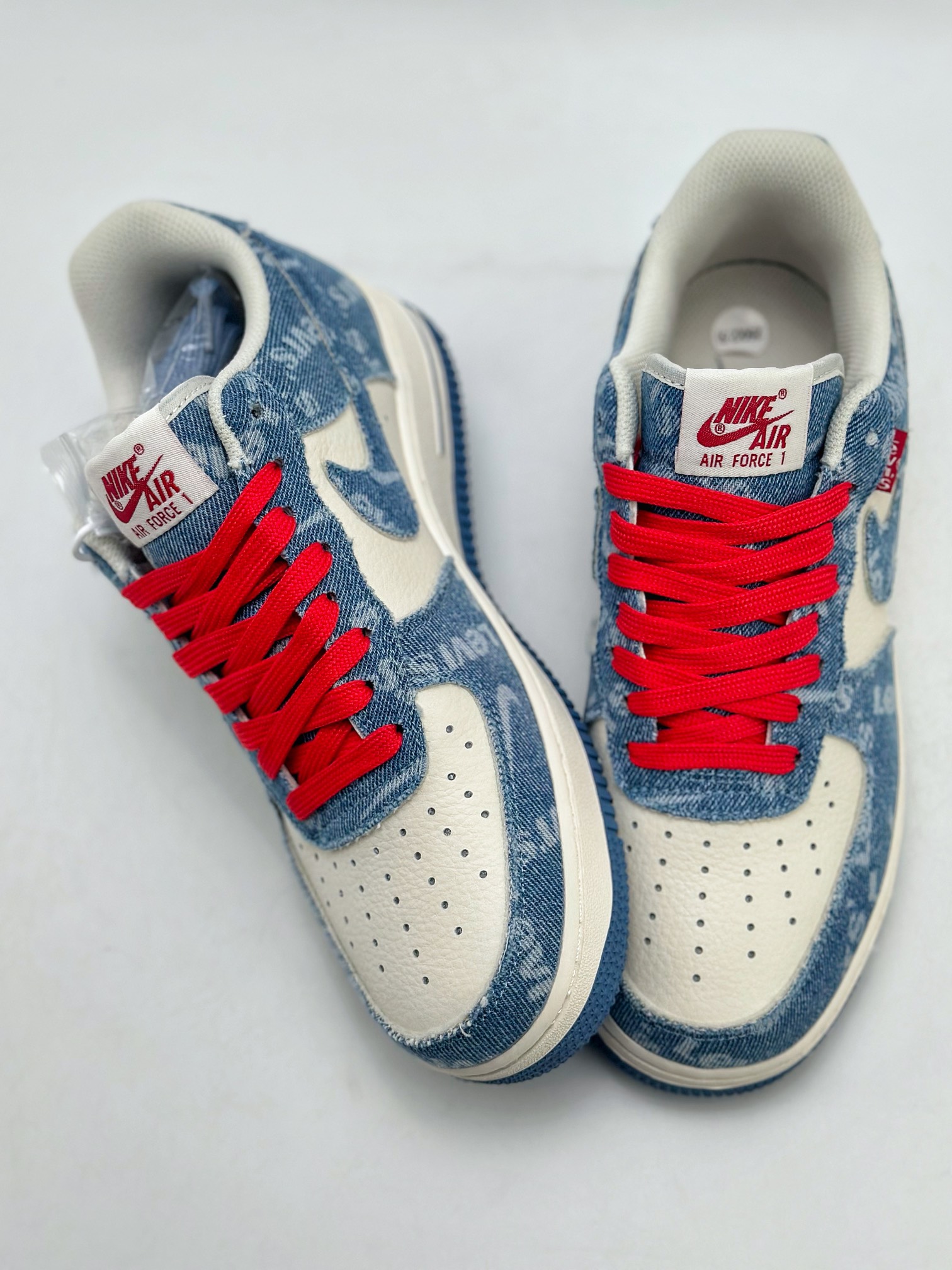 240 Nike Air Force 1 Low 07 x Levi's 李维斯联名 VT5698-568