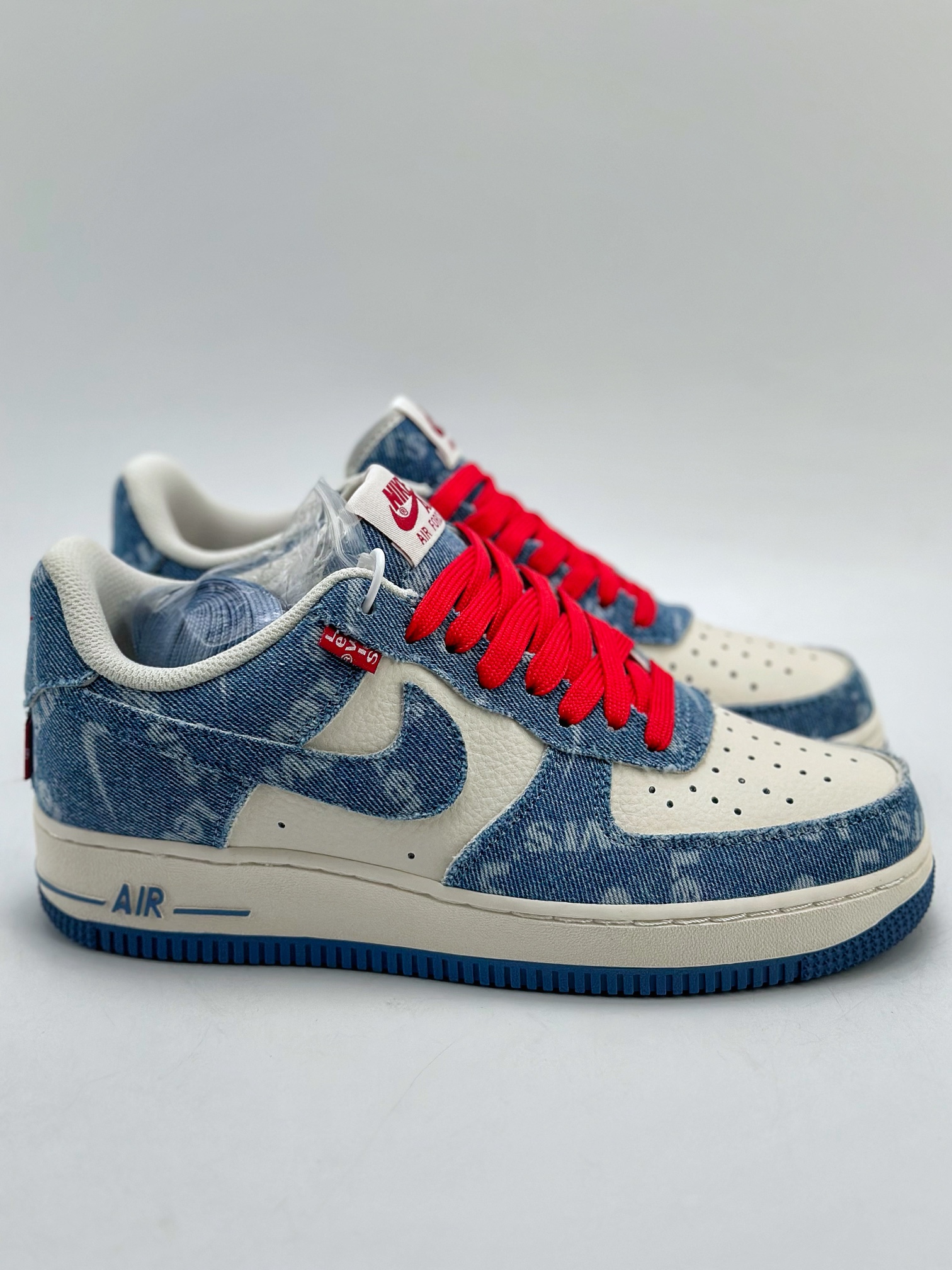 240 Nike Air Force 1 Low 07 x Levi's 李维斯联名 VT5698-568