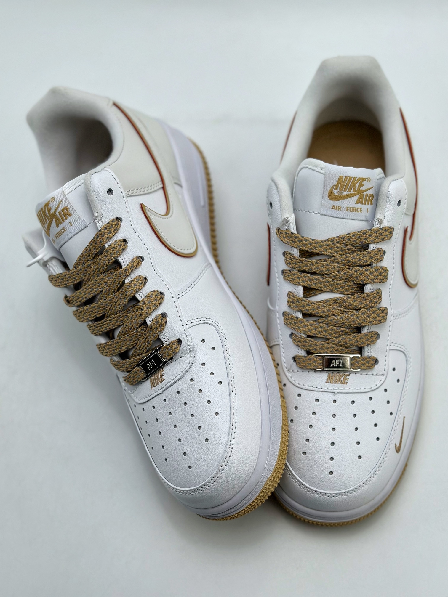 200 Nike Air Force 1 Low 07 白土黄满天星 YZ8115-004