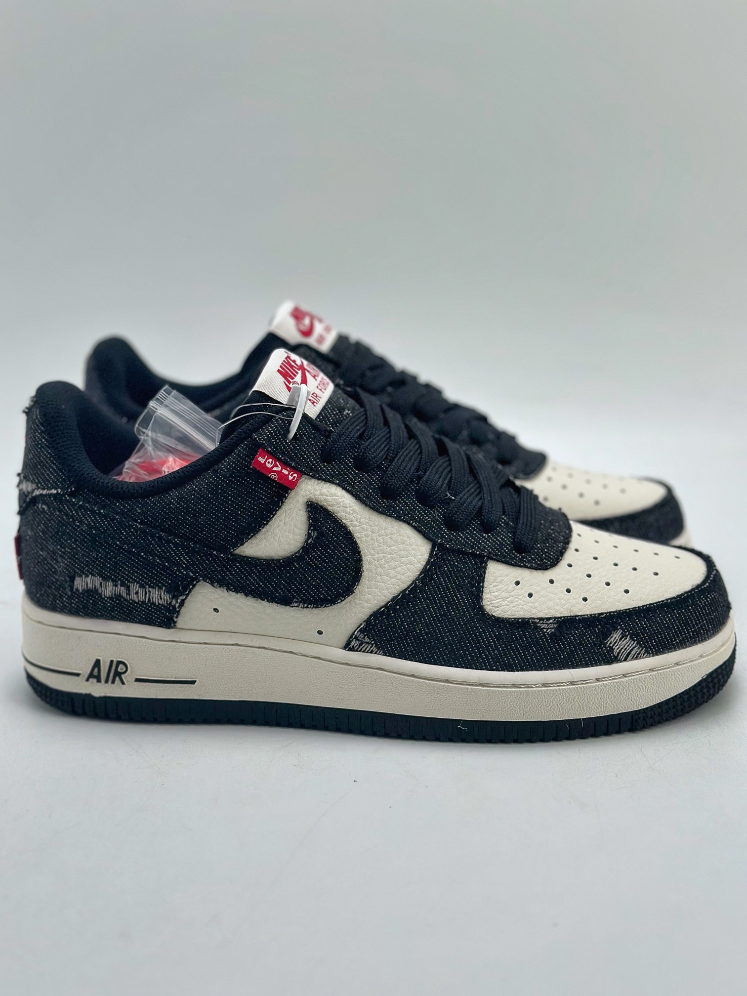 240 Nike Air Force 1 Low 07 x Levi's 李维斯联名 VT5698-567