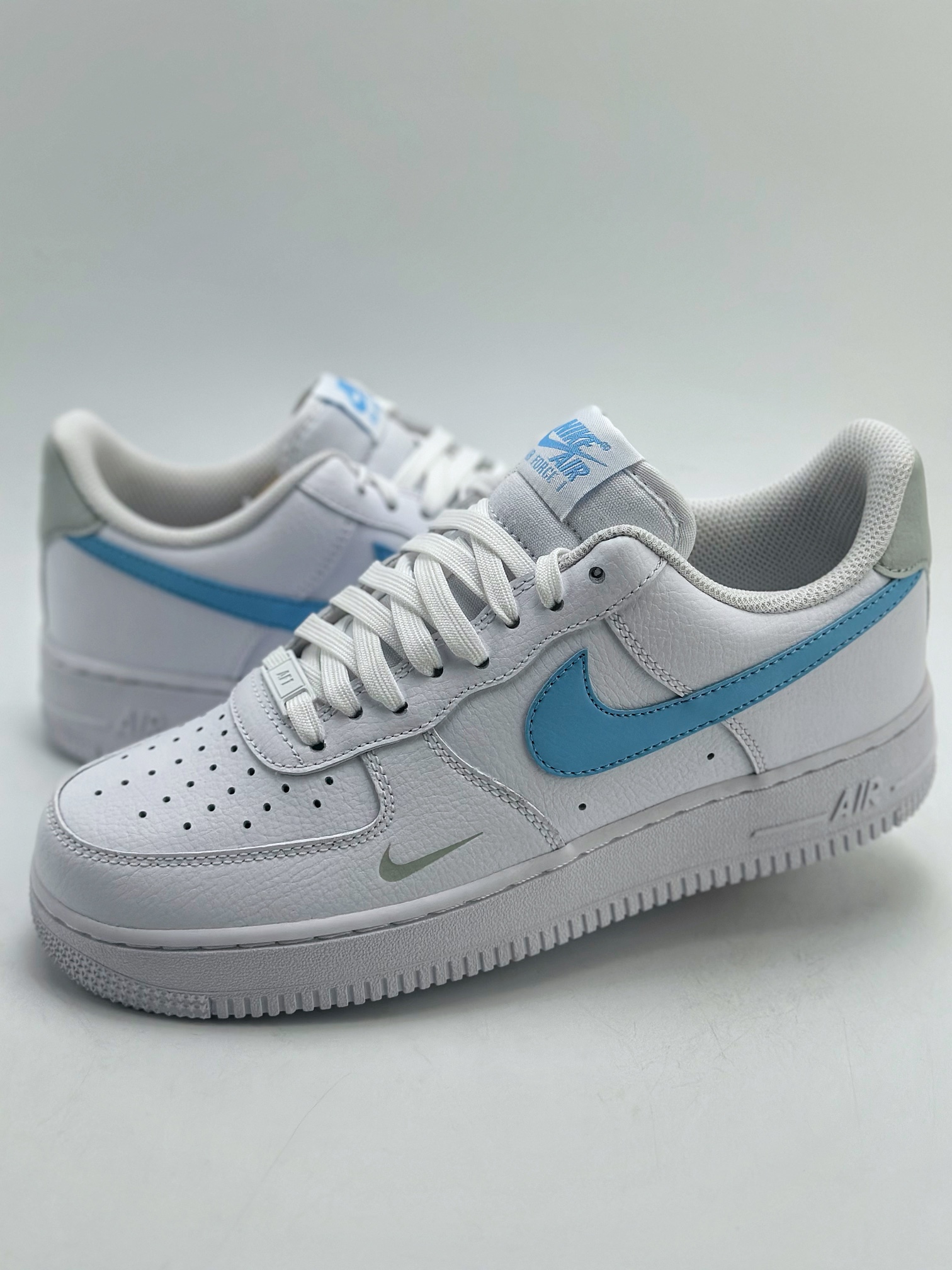 200 Nike Air Force 1 Low 07 白蓝 HF0022-100