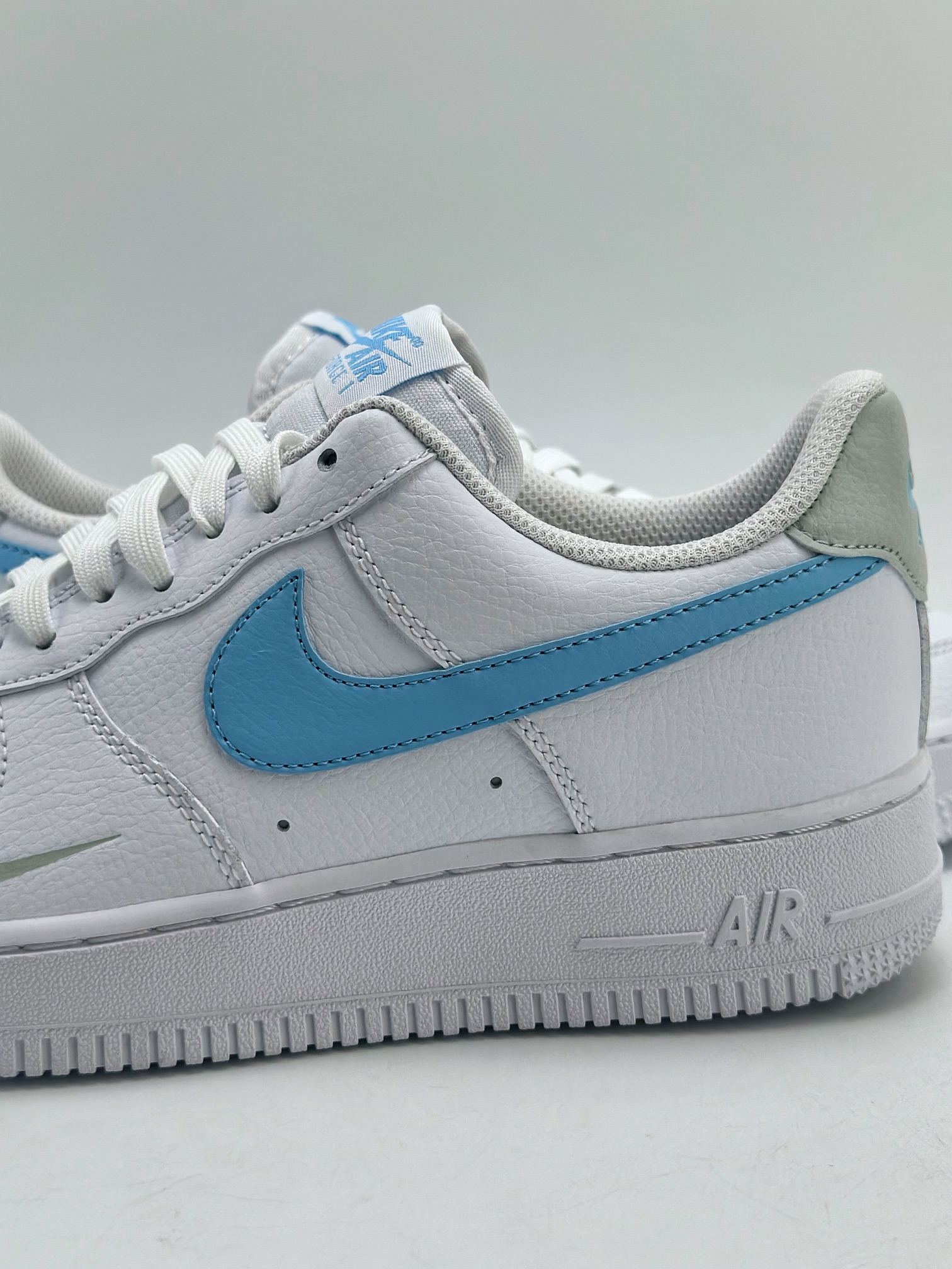 200 Nike Air Force 1 Low 07 白蓝 HF0022-100