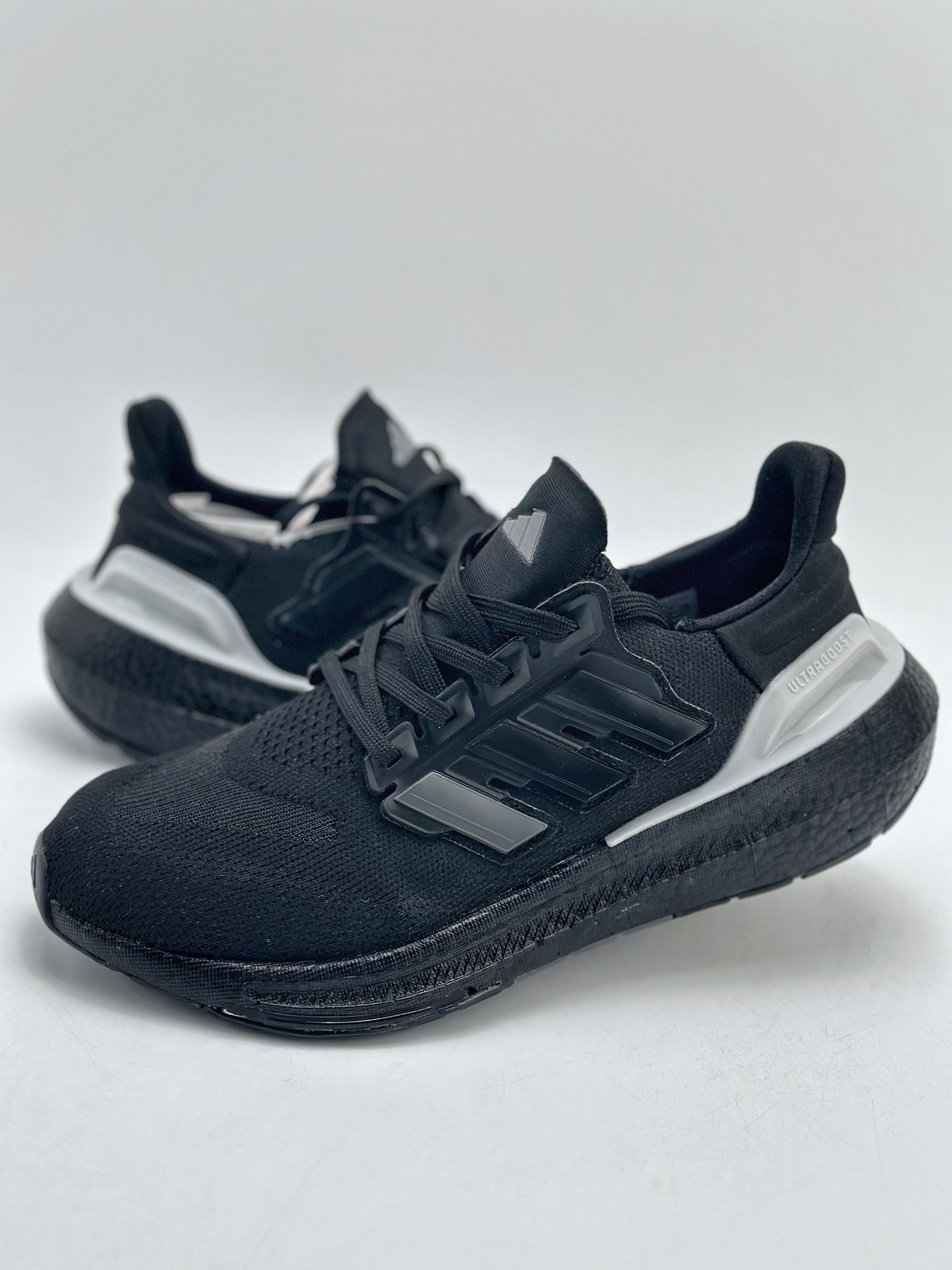 180 Adidas Pure Boost UB9.0  2023 Light 23版轻弹系列  ID5324