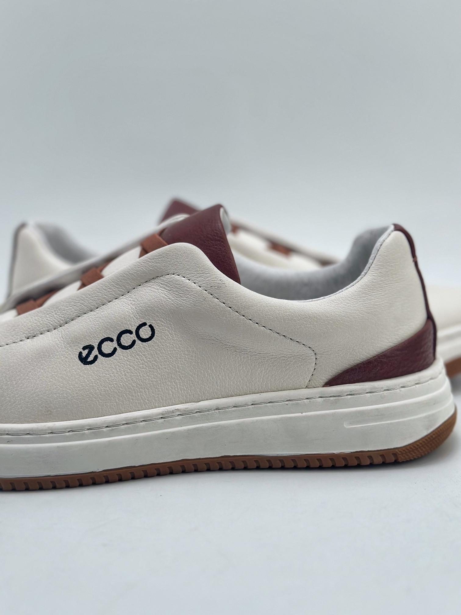 280 ECCO/爱步 运动跑鞋/休闲鞋 品质 钢印Logo 独家官网订制