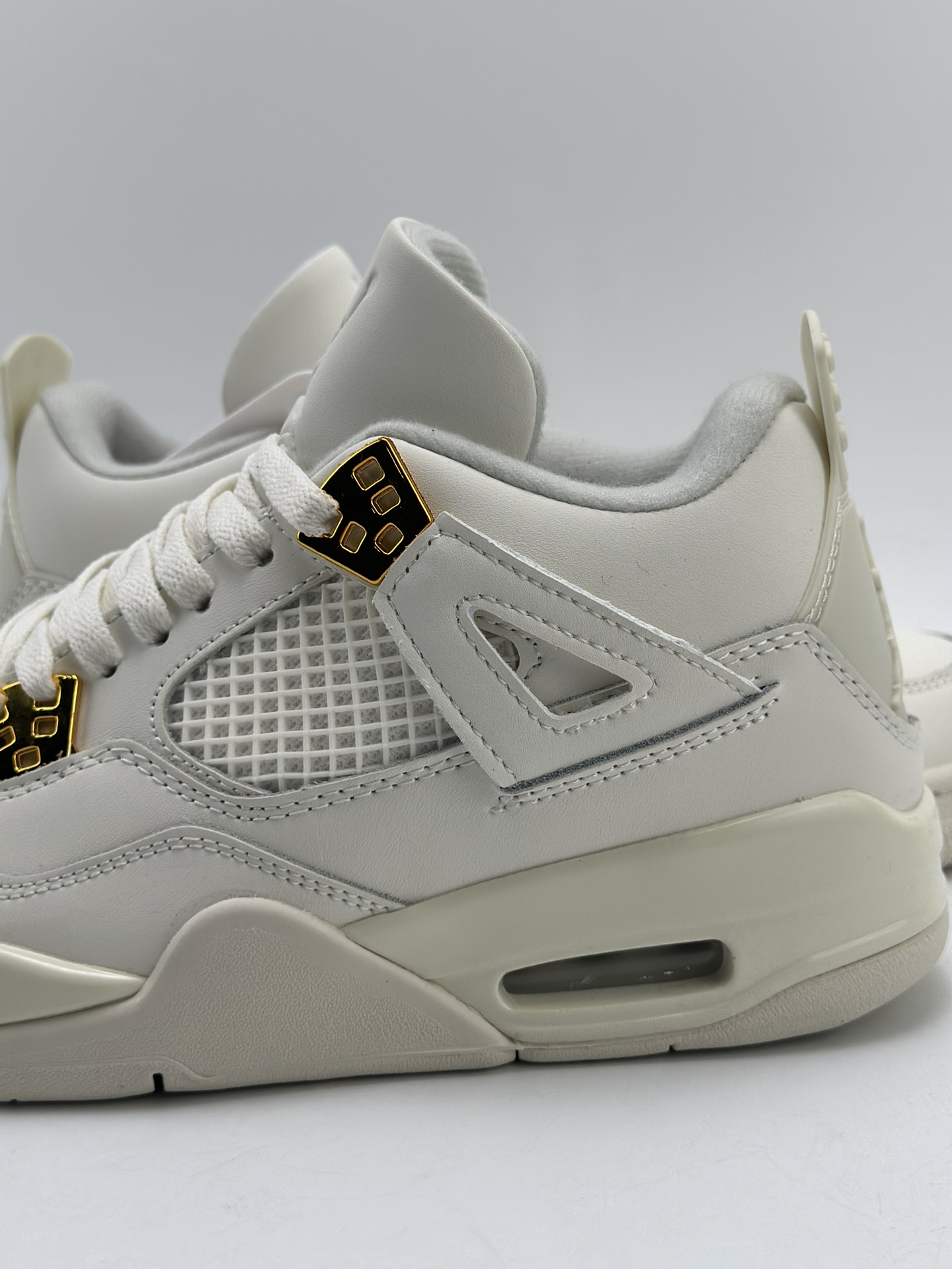 200 Air Jordan 4 Retro ”Metallic Gold” 白金 AQ9129-170