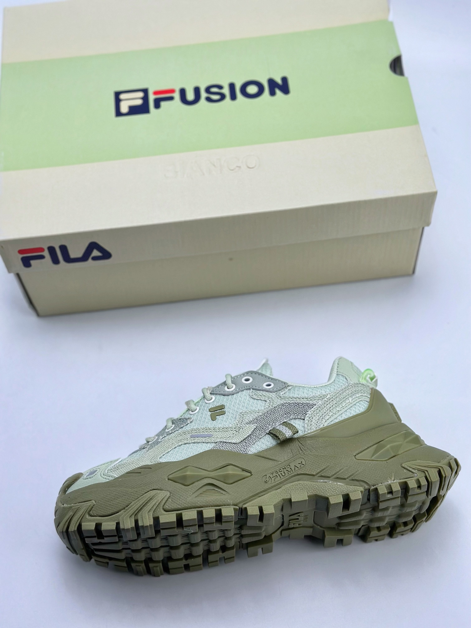 190 Fila Fusion Bianco Mule 硬糖系列老爹风增高厚底一脚蹬休闲运动半拖露跟慢跑鞋 T12W411303FFD