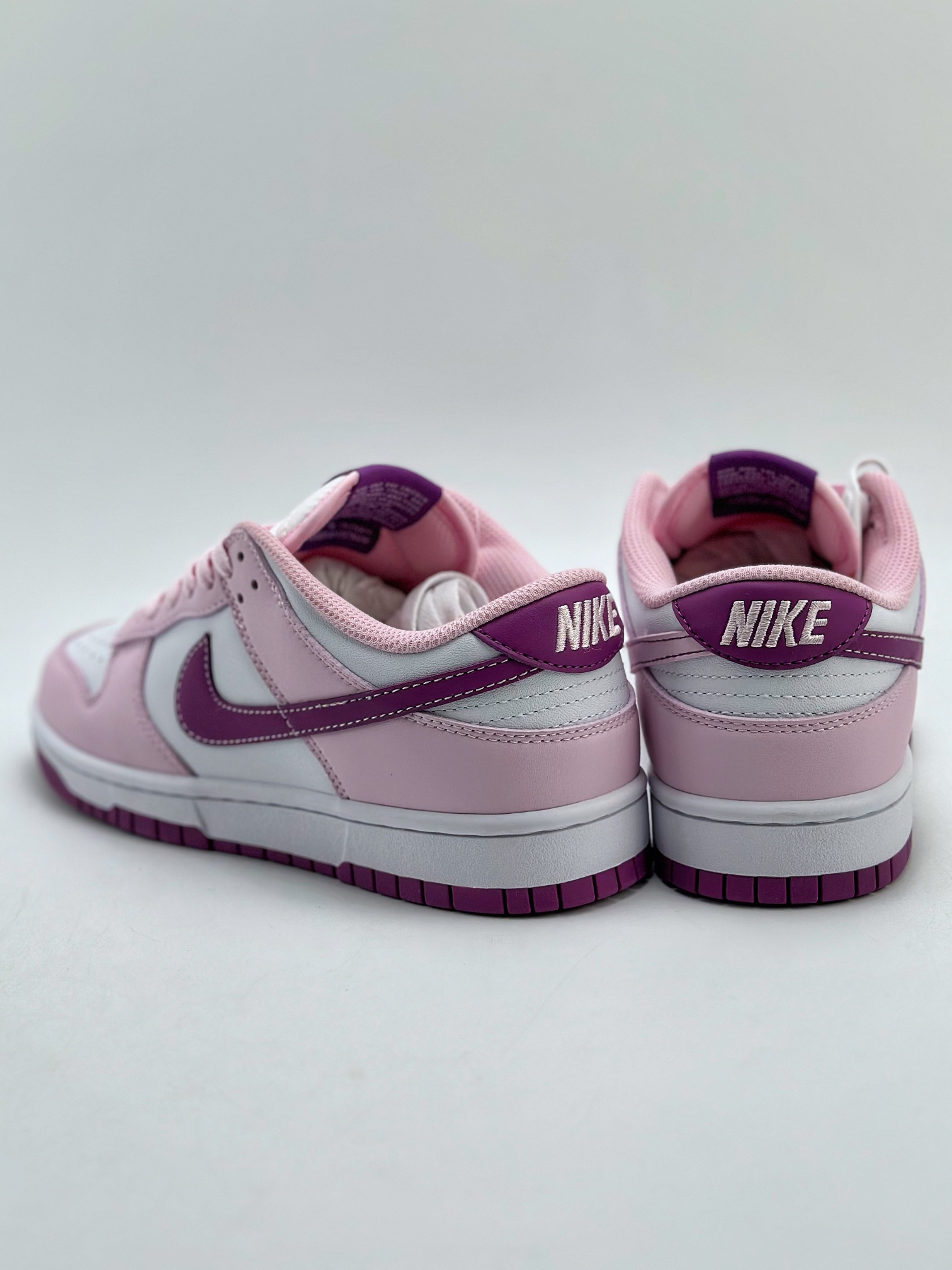 180 NIKE SB Dunk Low 白粉紫 FB9109-104