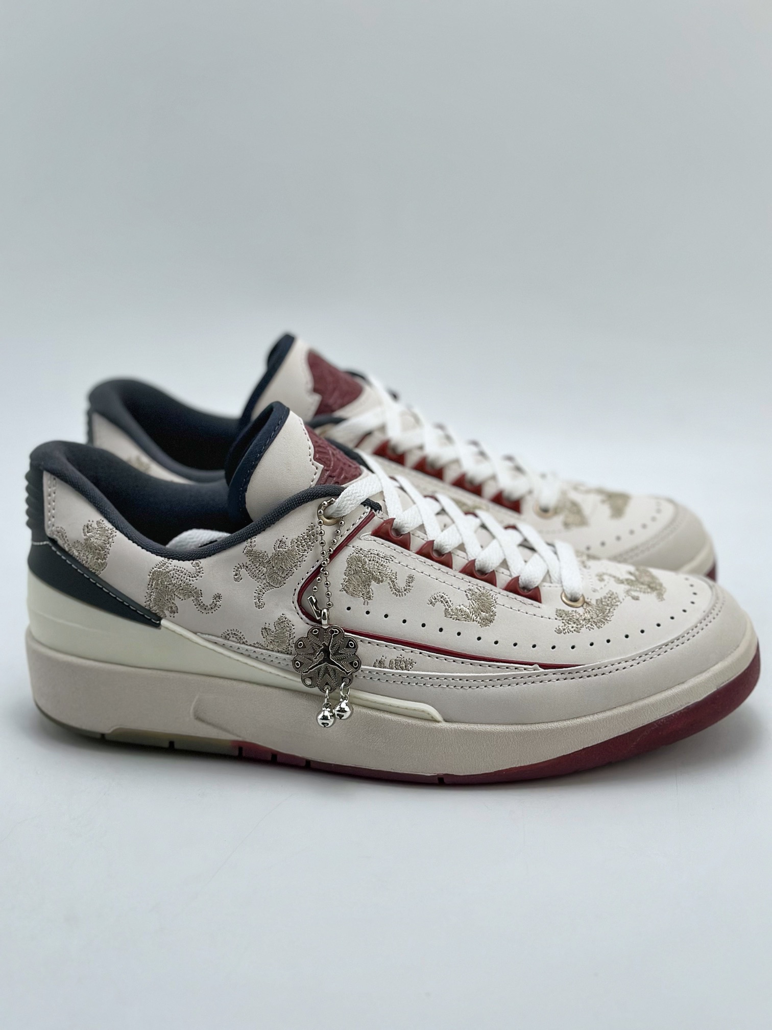 190 Air Jordan 2 Low Retro low SP 低帮复古篮球鞋 FJ5736-100