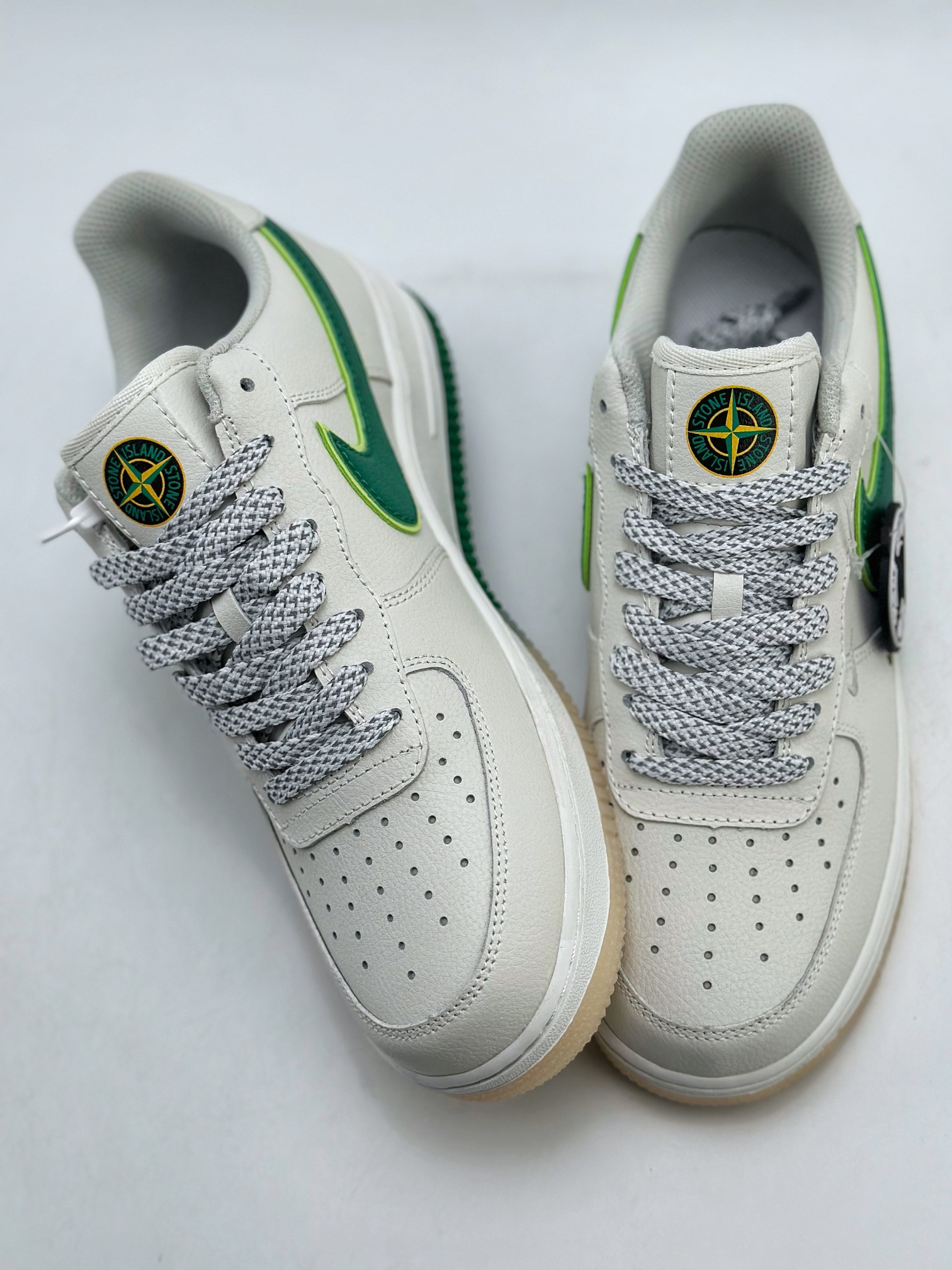 260 Nike Air Force 1 Low 07 x Stone Island 石头岛白绿 SL-240111