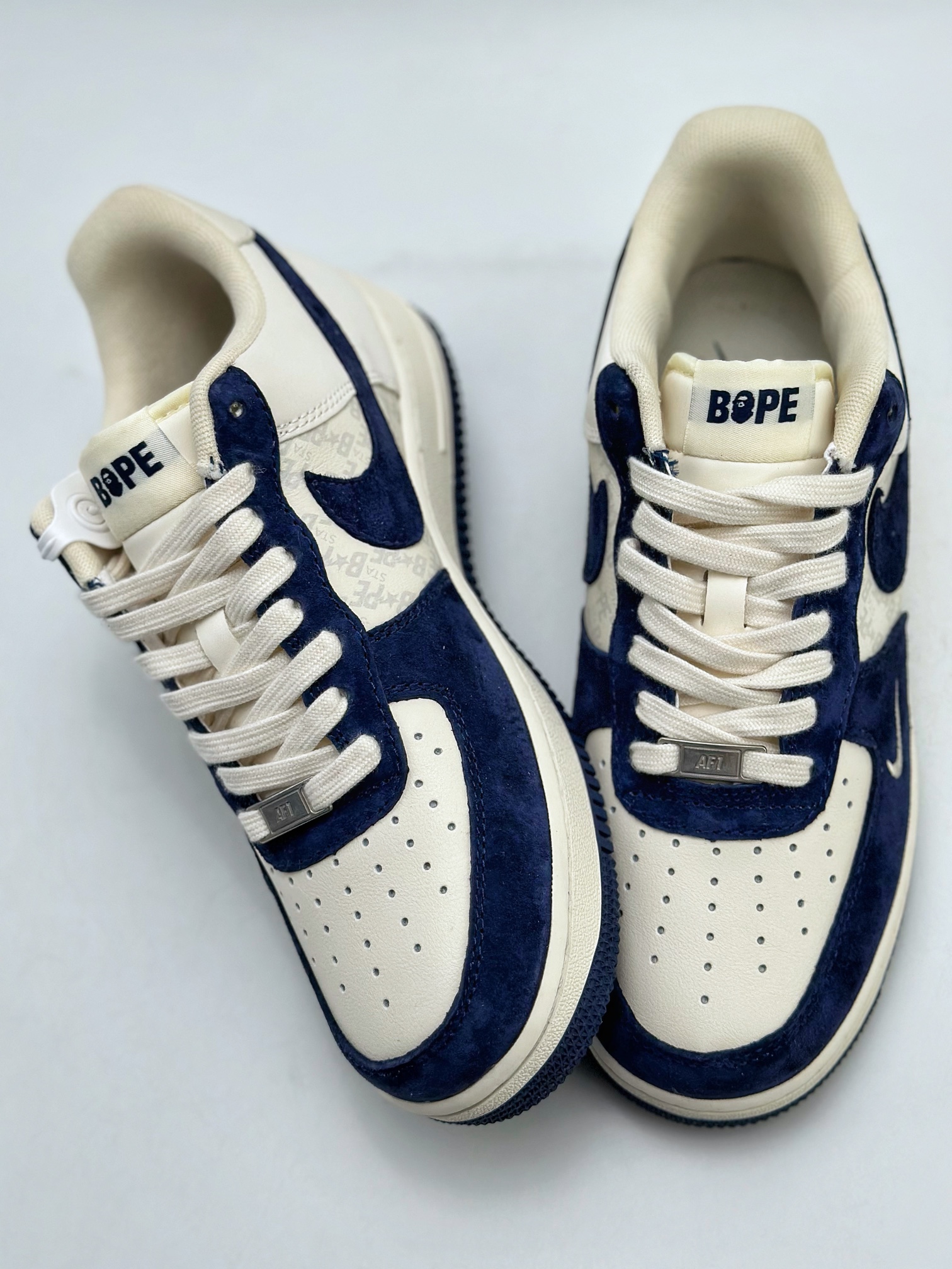 260 Nike Air Force 1 Low 07 x BAPE 米白深蓝 BA8806-222