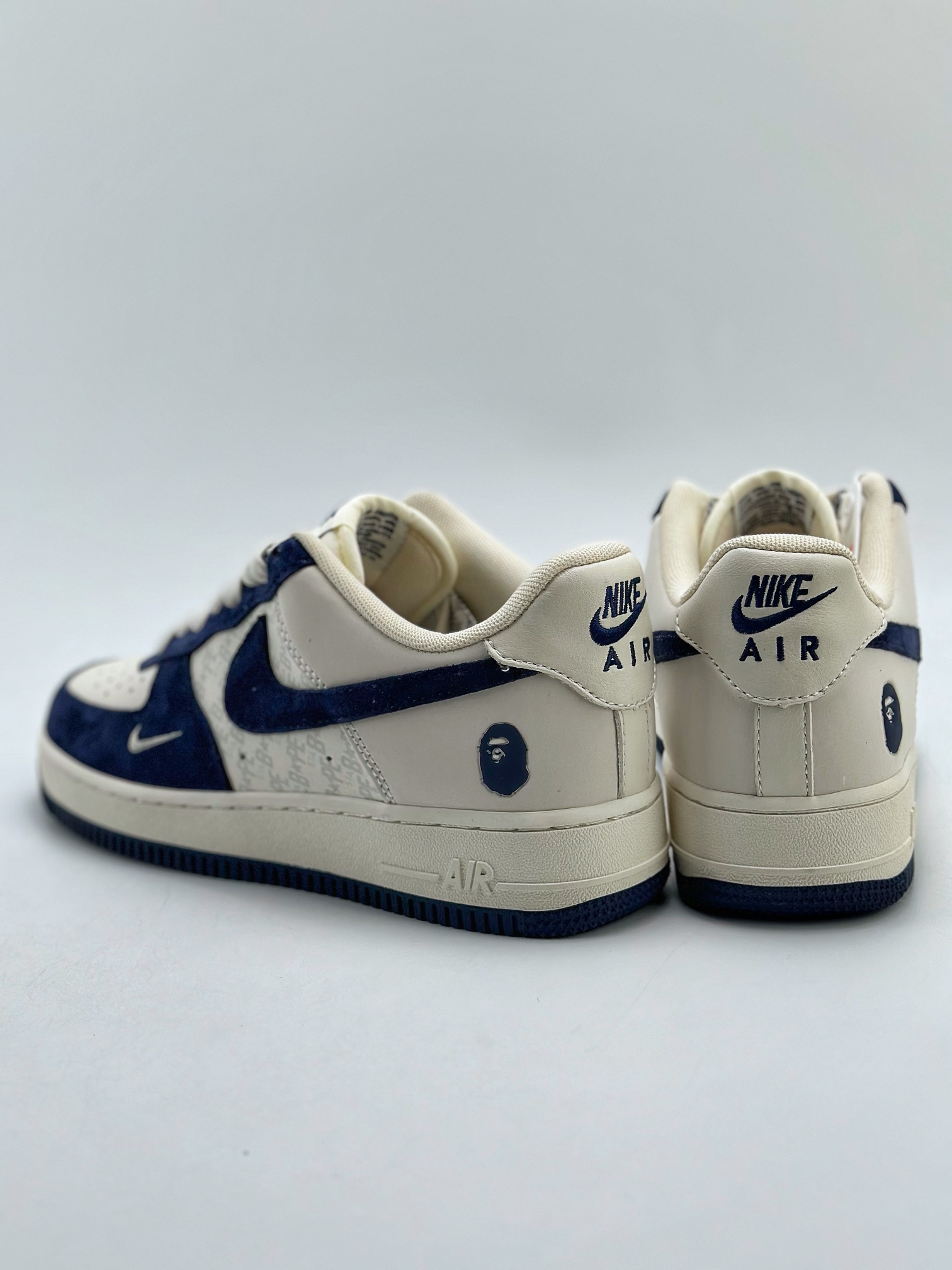 260 Nike Air Force 1 Low 07 x BAPE 米白深蓝 BA8806-222