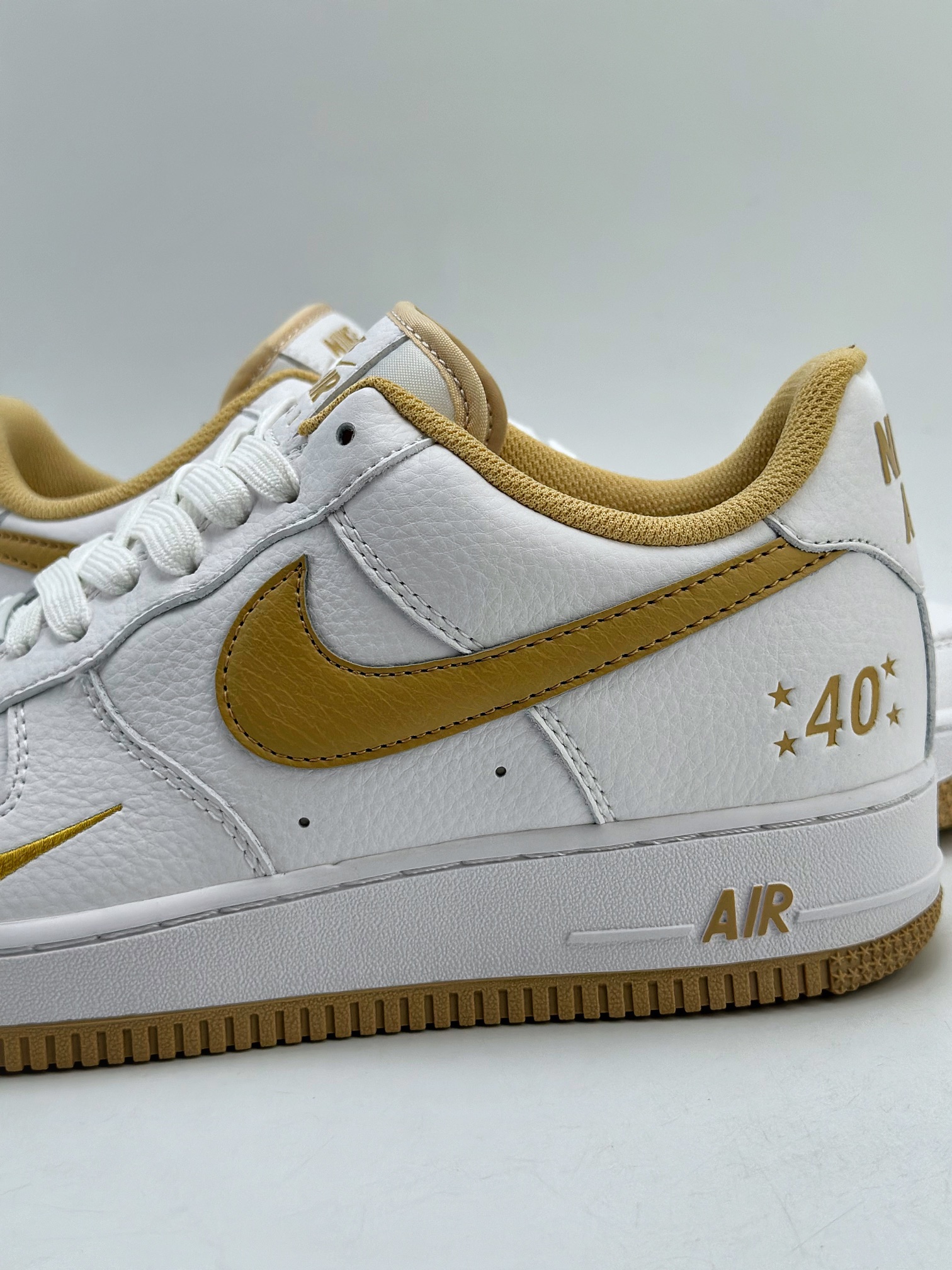 200 Nike Air Force 1 Low 07 40周年白黄 MN5263-122