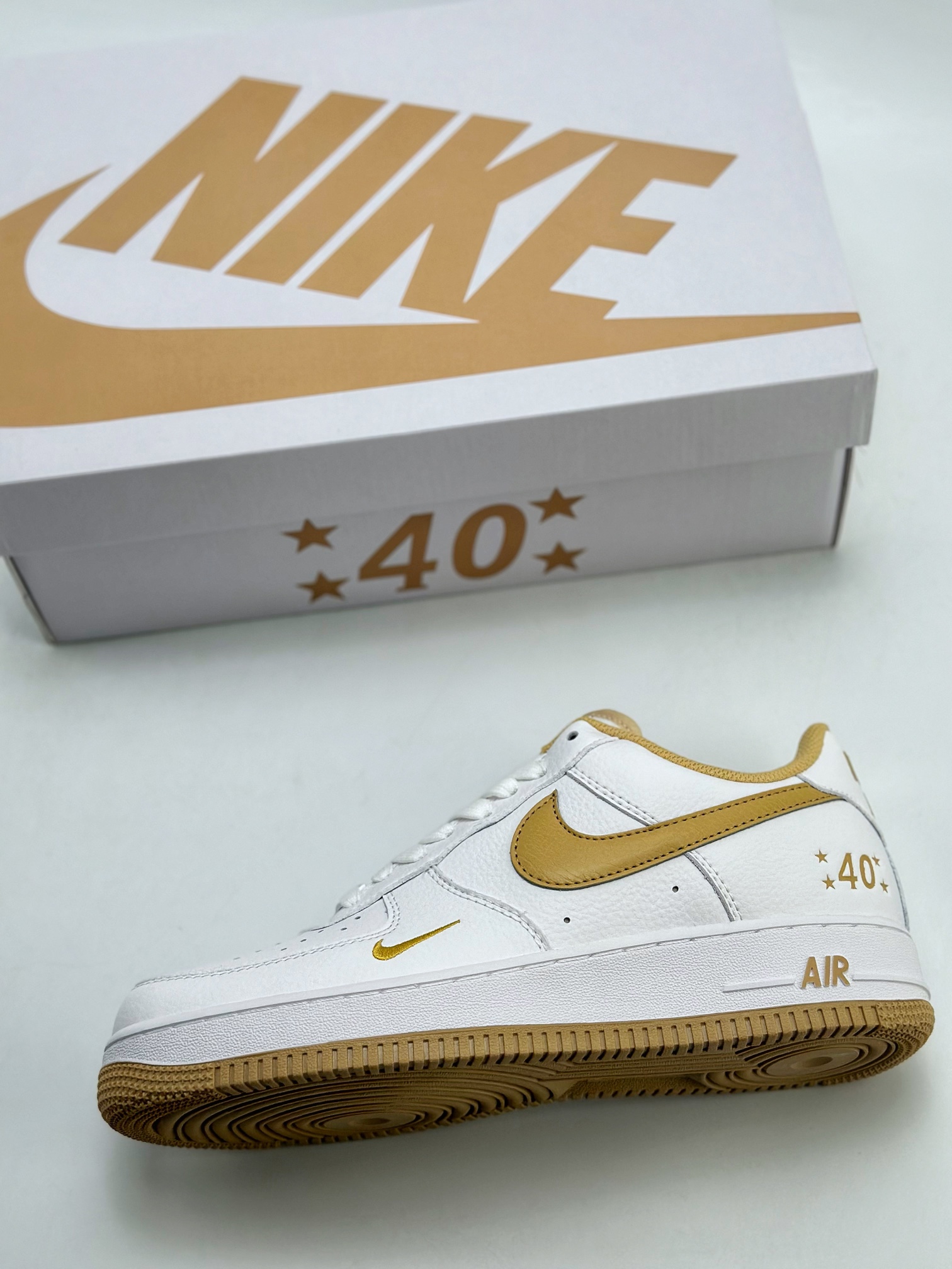 200 Nike Air Force 1 Low 07 40周年白黄 MN5263-122